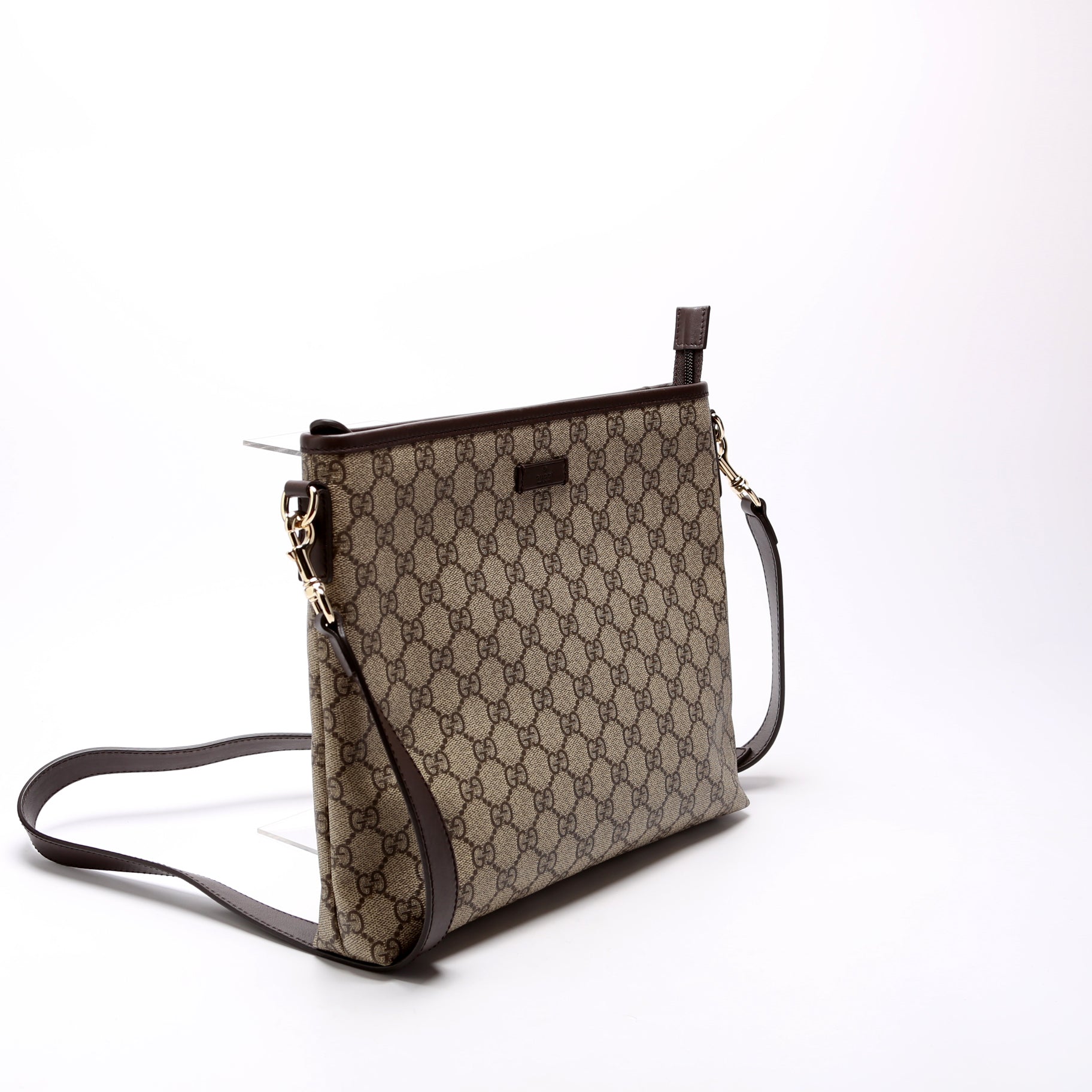 Gucci 388924 GG Supreme Crossbody Bag