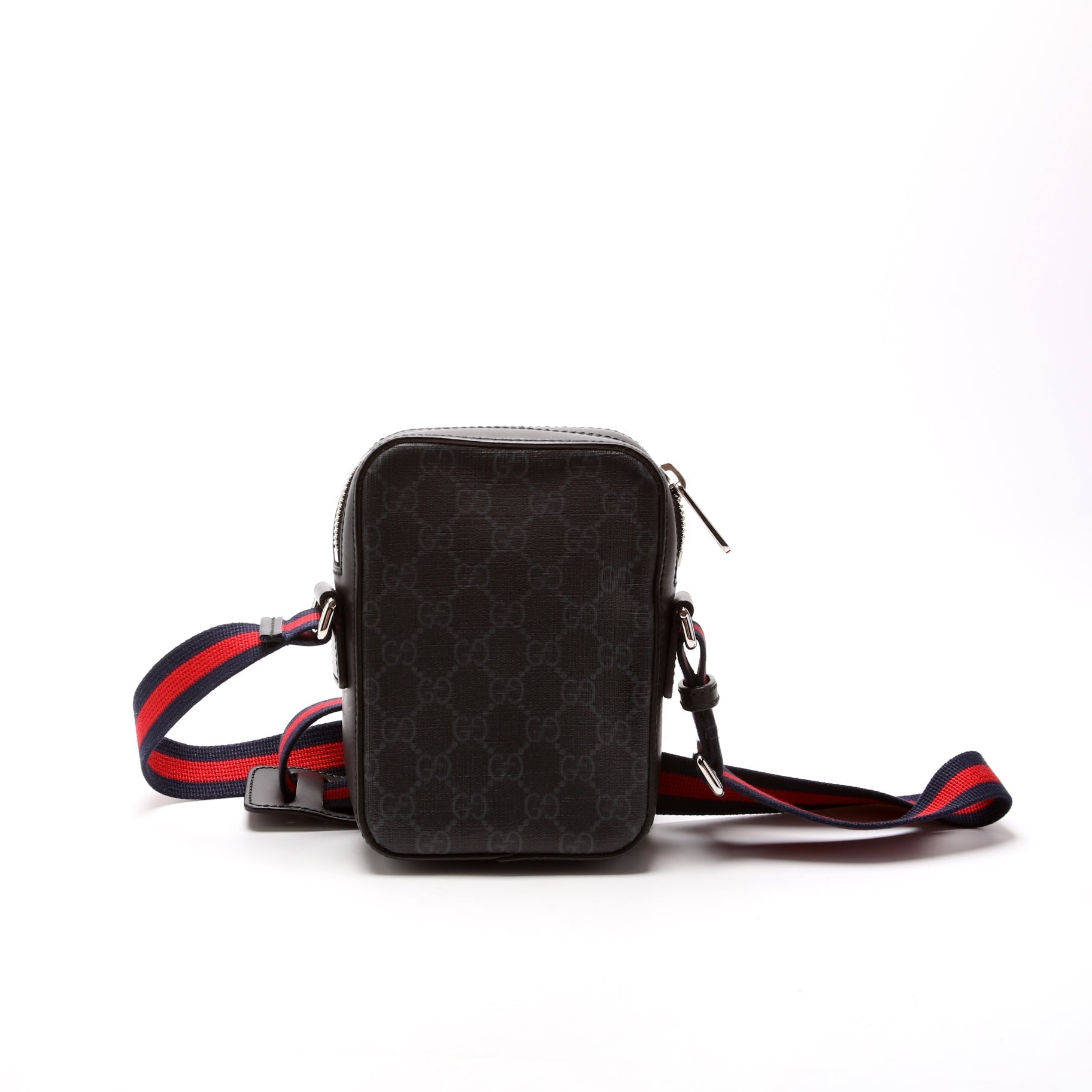 Gucci 598103 GG Supreme Messenger Bag