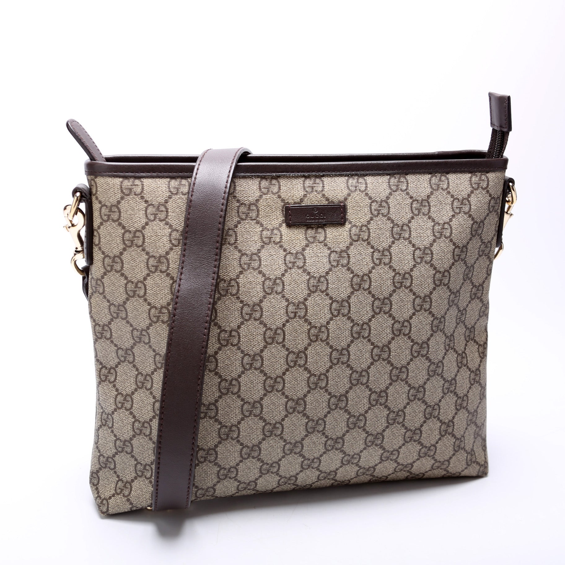 Gucci 388924 GG Supreme Crossbody (A) Bag