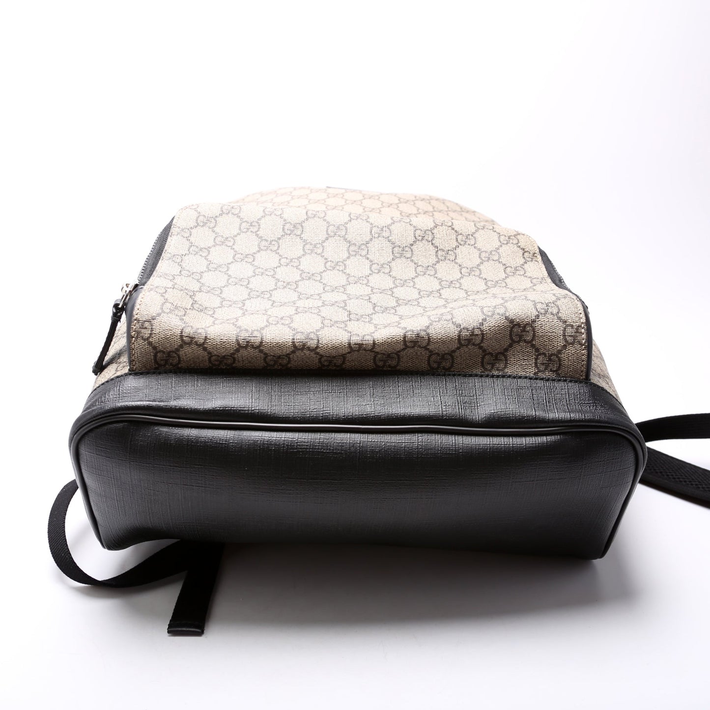 Gucci 406370 GG Supreme Medium Backpack Bag