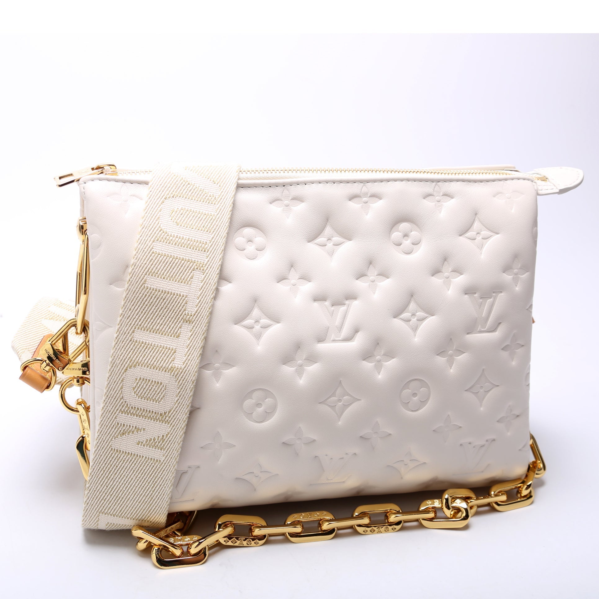 Louis Vuitton Coussin PM Lambskin