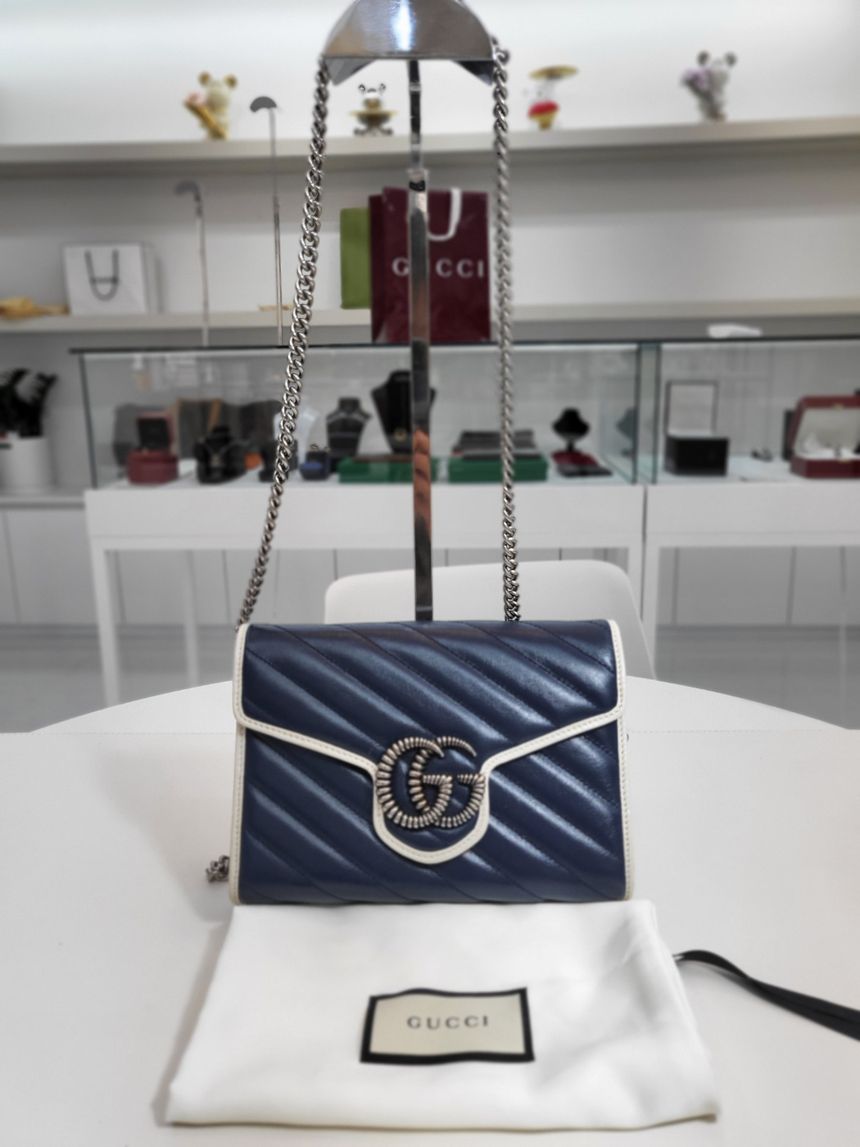 Gucci Chain Leather Crossbody