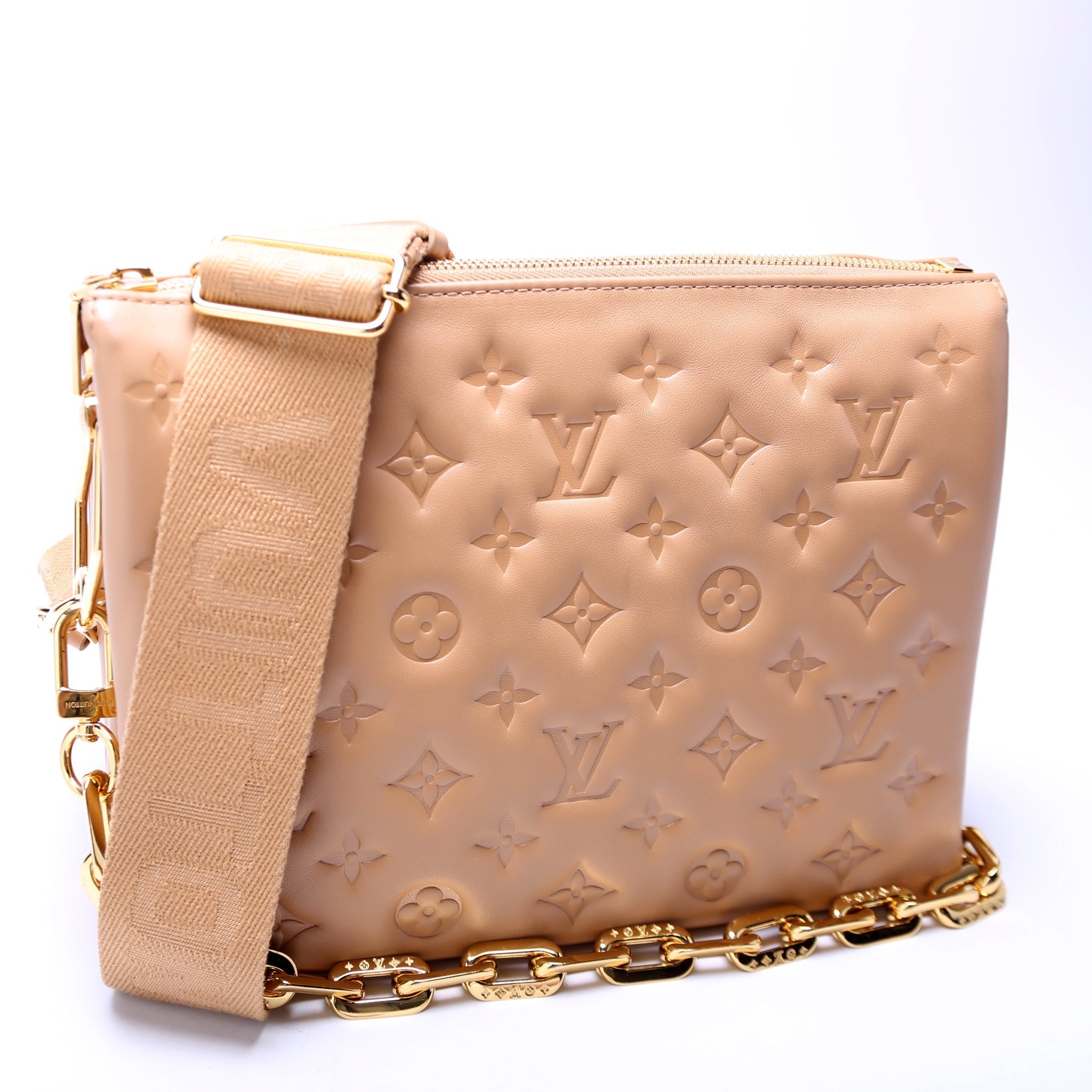 Louis Vuitton Coussin PM NV Lambskin
