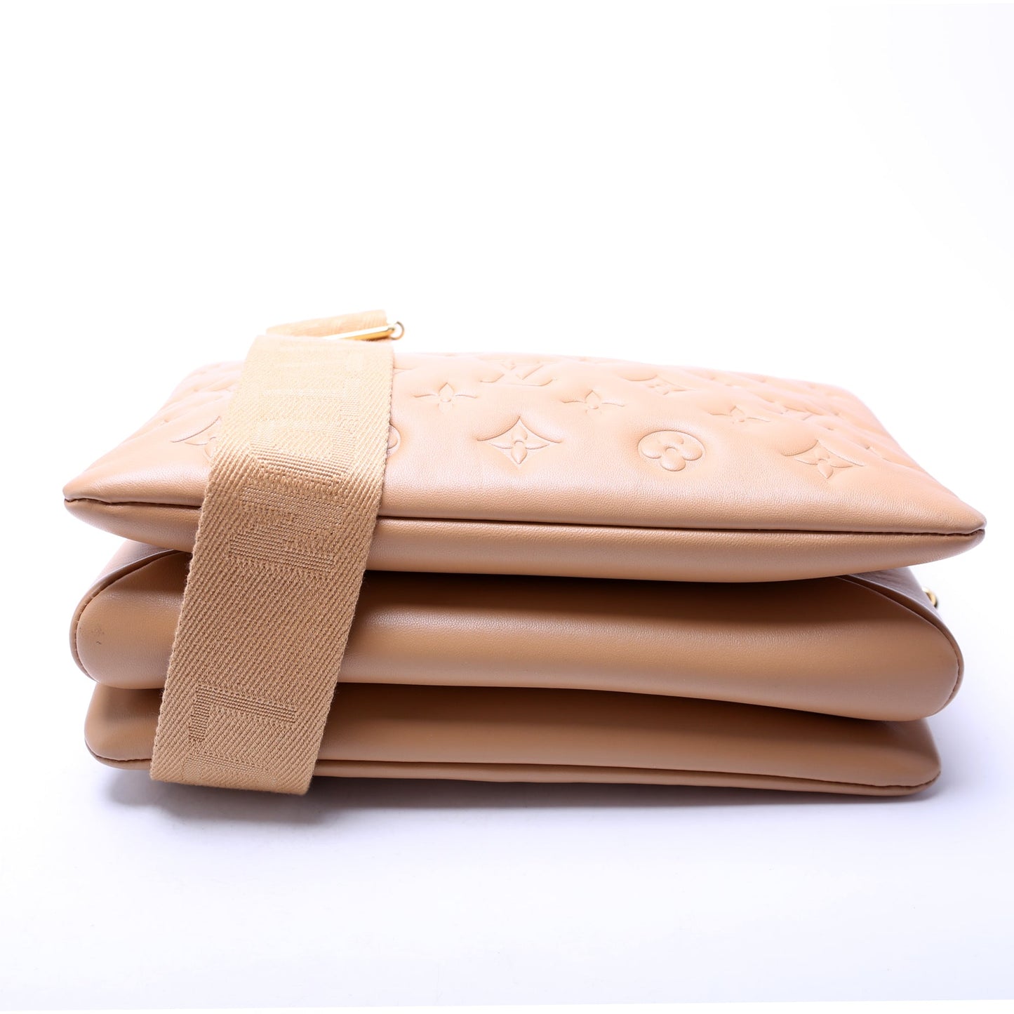 Louis Vuitton Coussin PM NV Lambskin