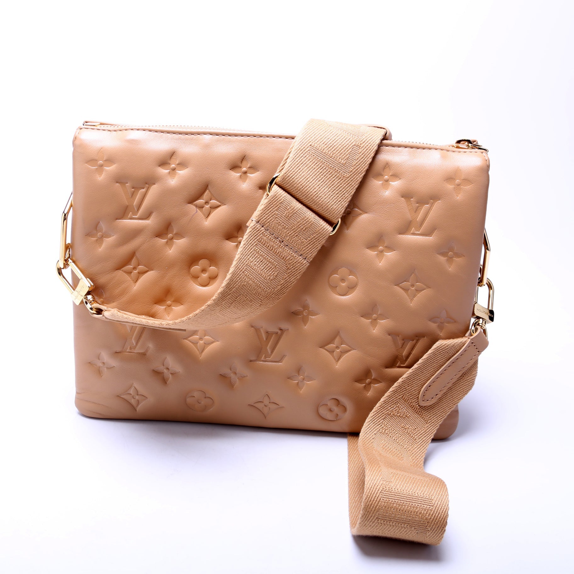 Louis Vuitton Coussin PM NV Lambskin