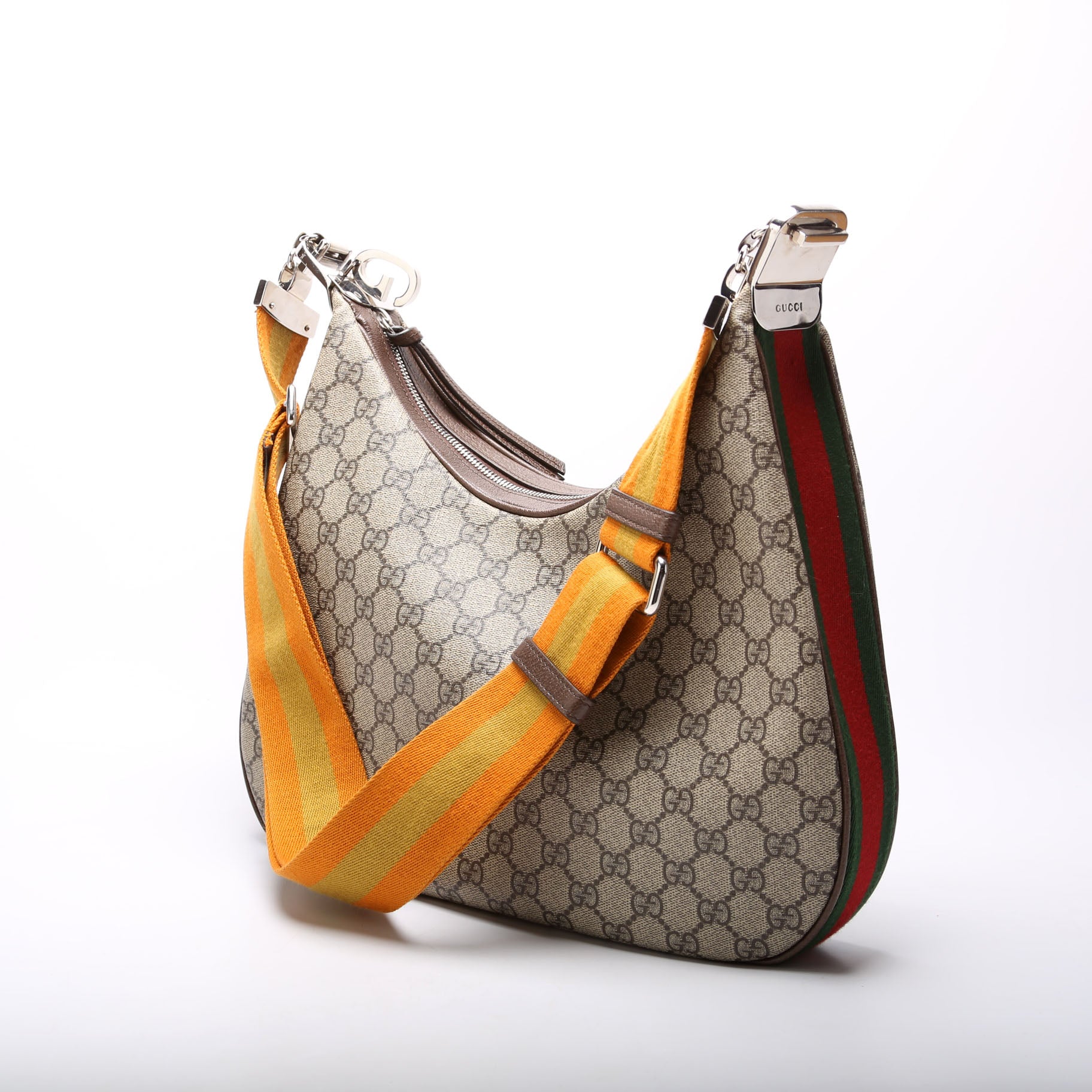 Gucci 702823 Attache GG Supreme Shoulder Medium Bag