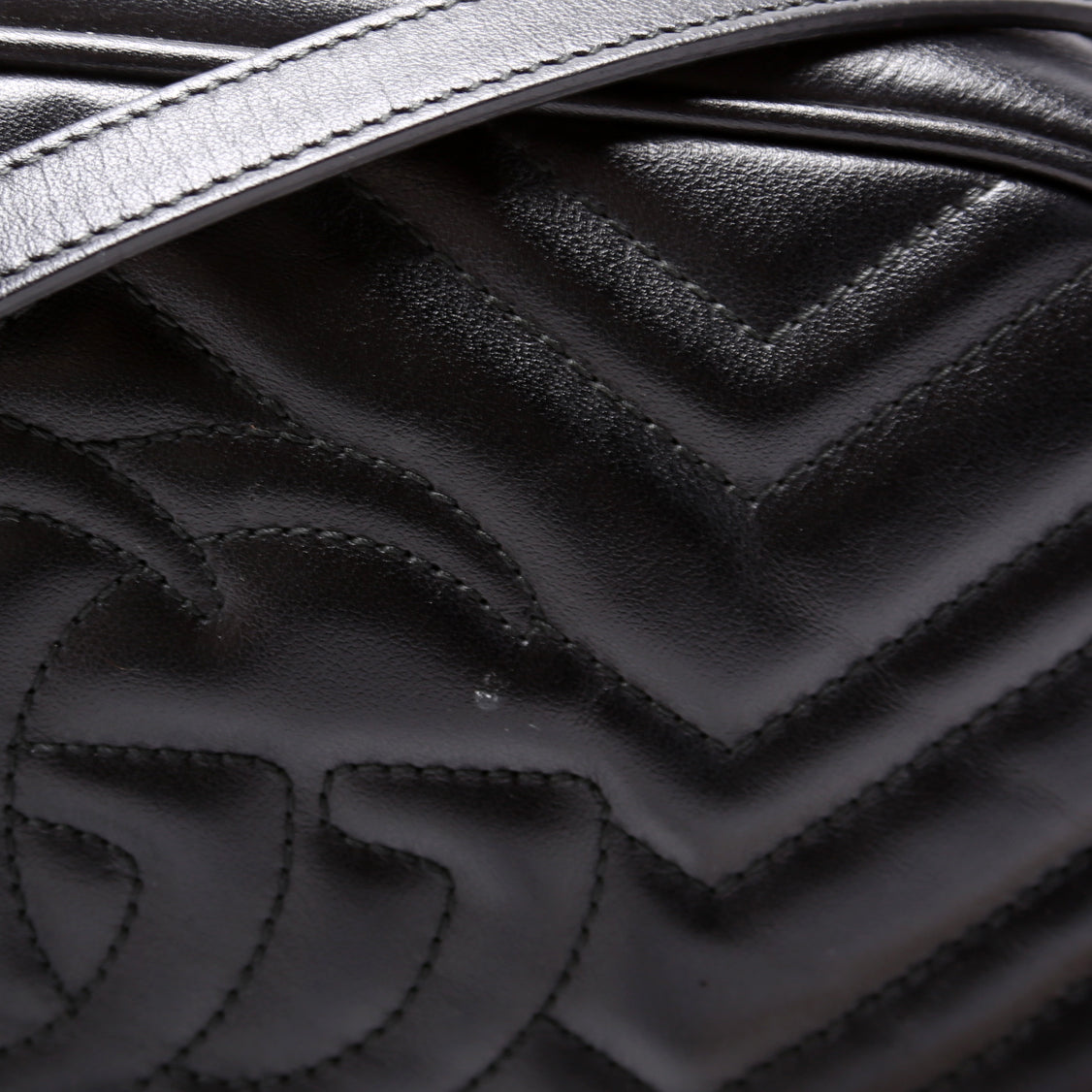 Gucci 447632 Marmont Small Leather Camera Black Bag