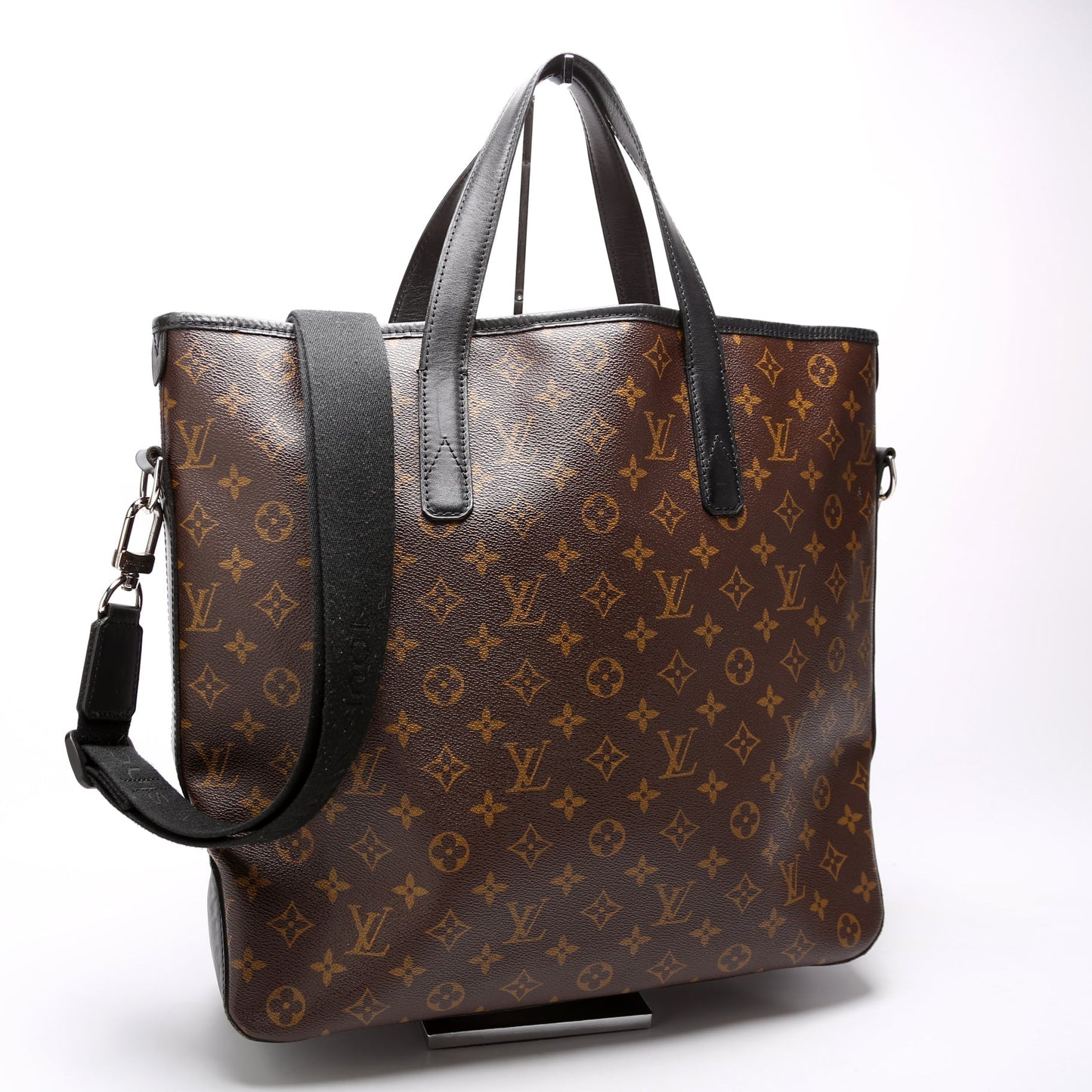 Louis Vuitton Davis Monogram Macassar
