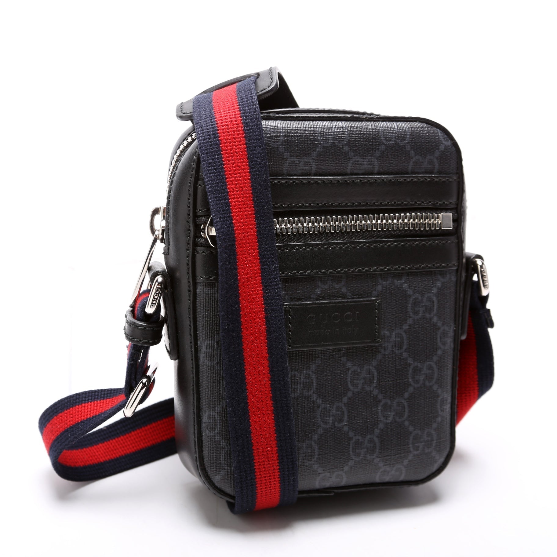 Gucci 598103 GG Supreme Messenger Black Bag