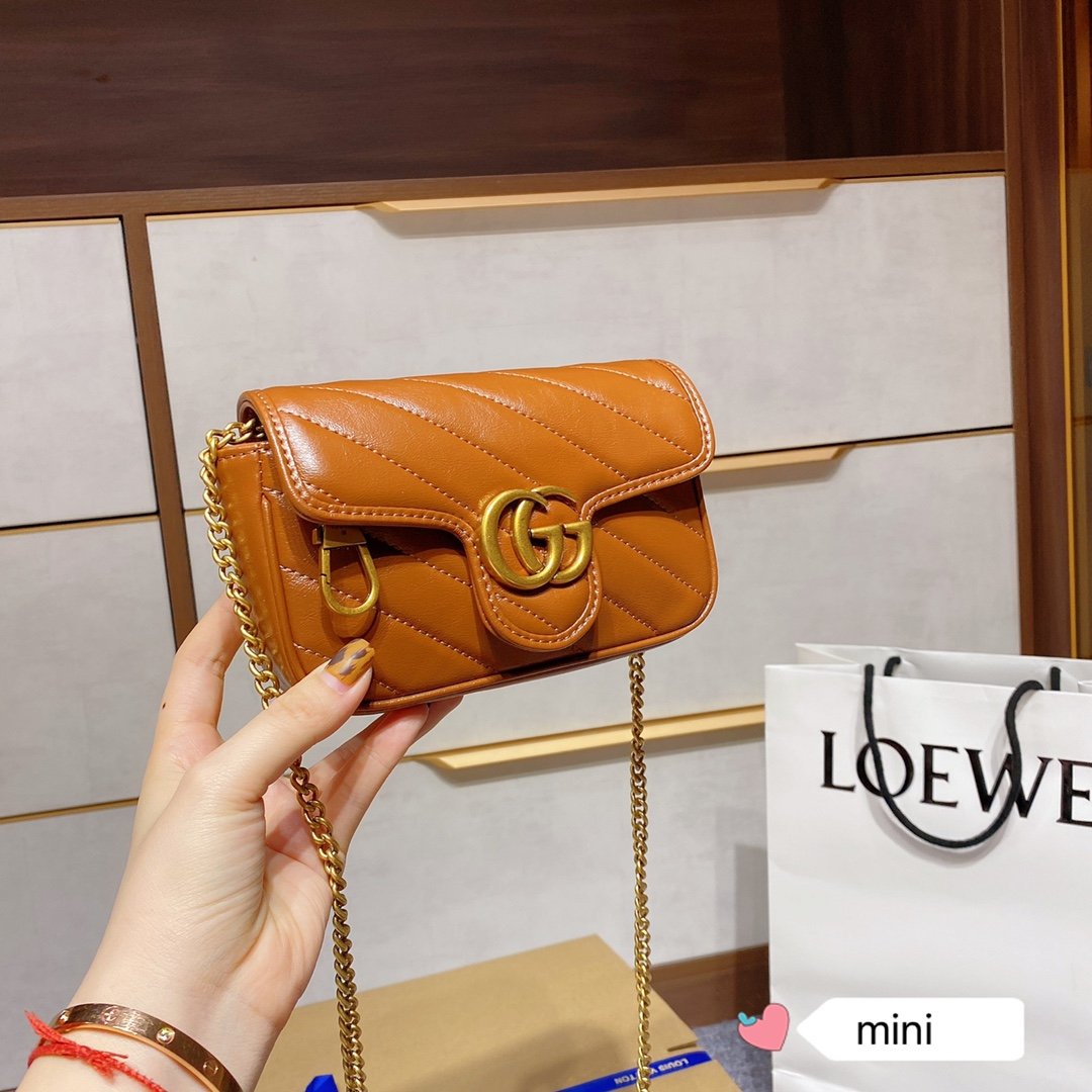 Gucci Arrival Handbag Style 38