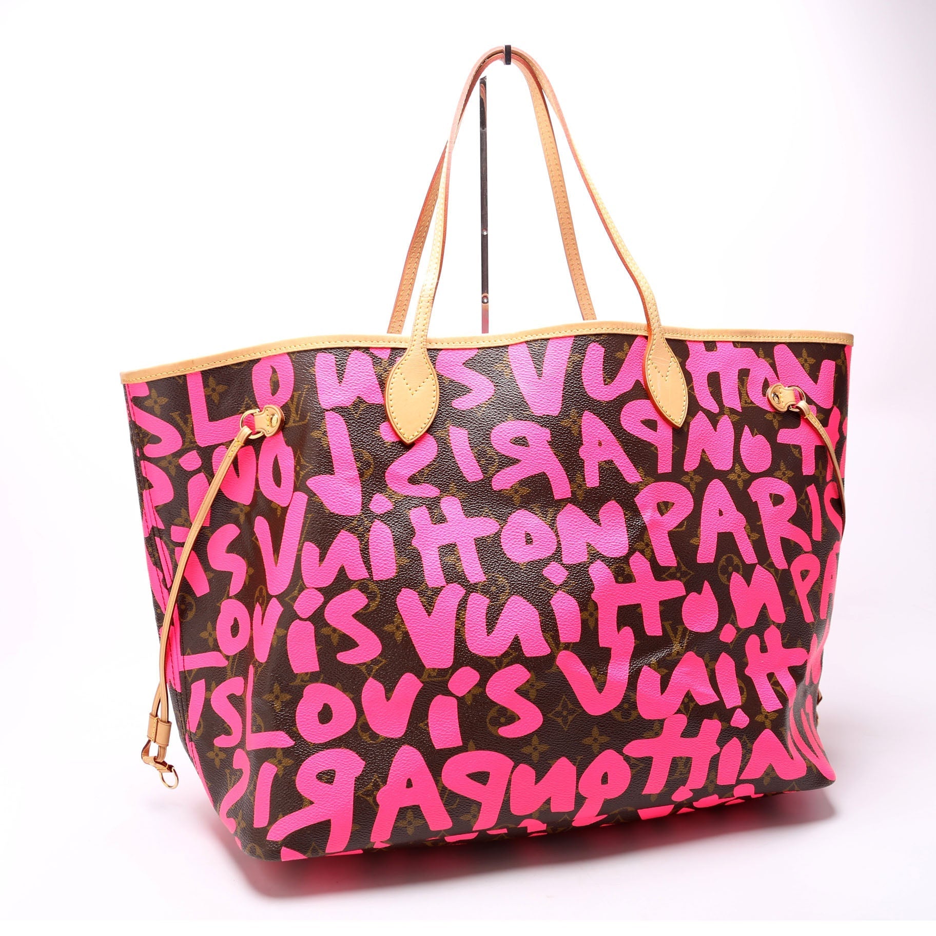 Luxury Women's Tote Bag | Louis Vuitton Neverfull GM Graffiti
