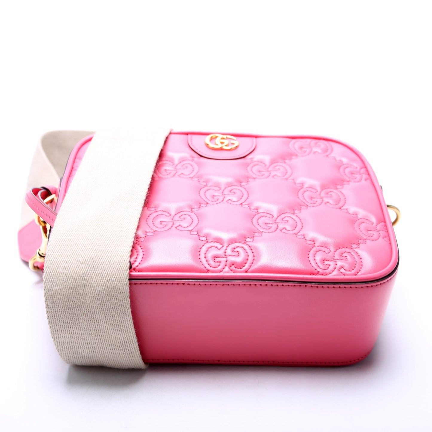 Gucci 702234 Matelasse Small Pink Bag
