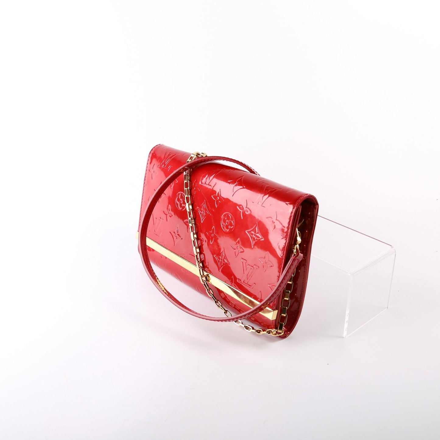Louis Vuitton Ana Clutch Vernis Red