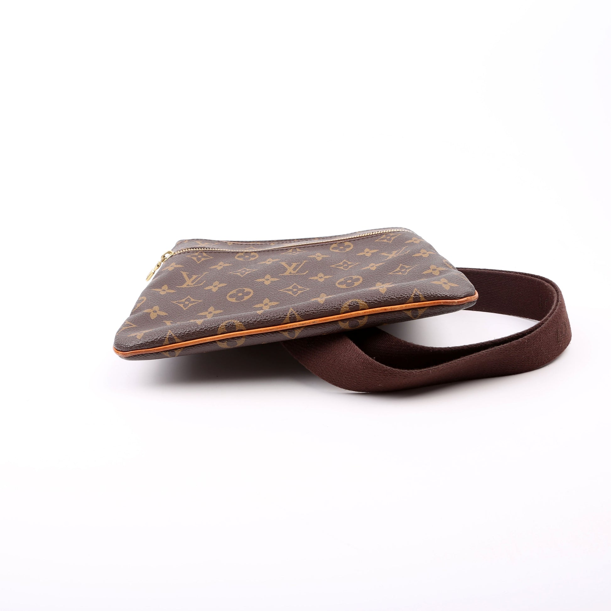 Louis Vuitton Pochette Valmy Monogram