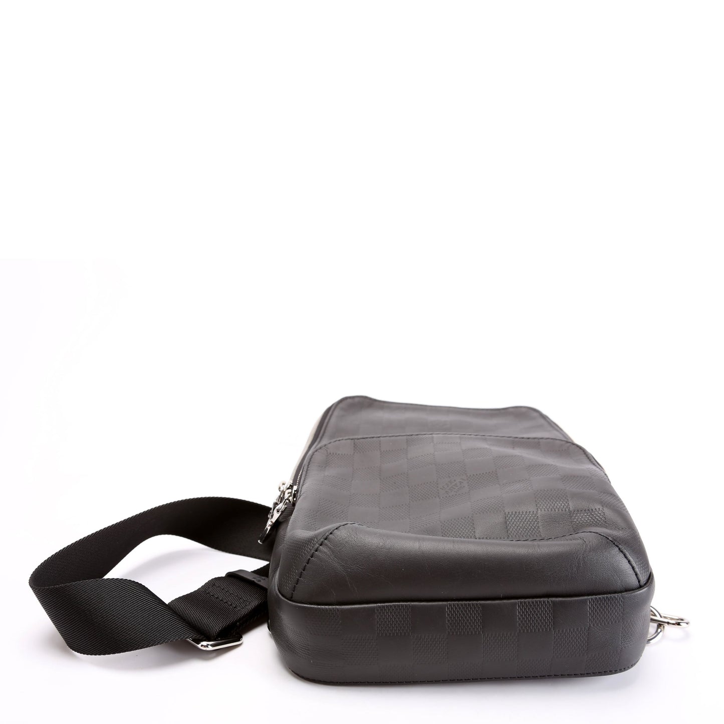 Louis Vuitton Avenue Sling Bag Infini Leather Black
