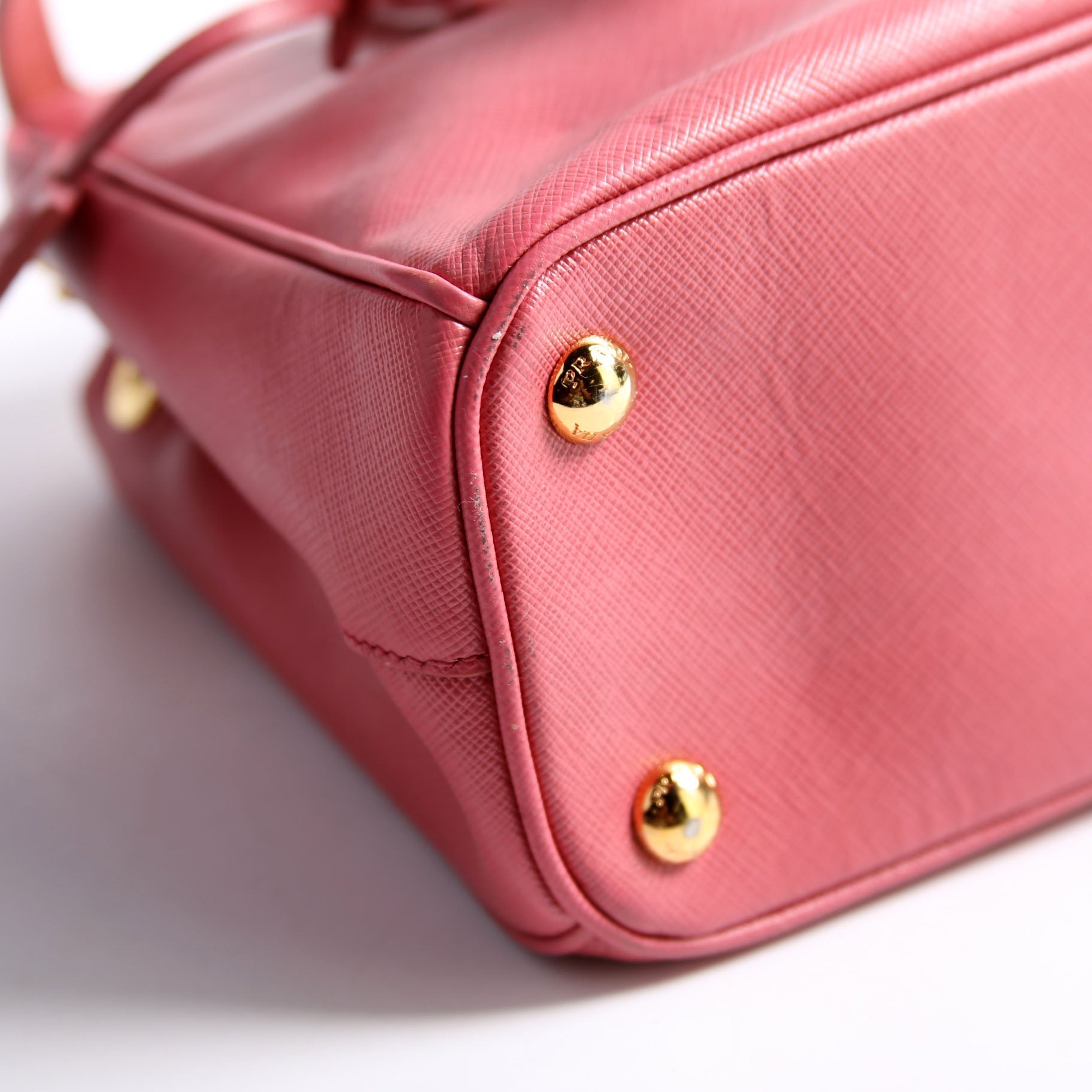 Prada Saffiano Galleria Small Pink Bag