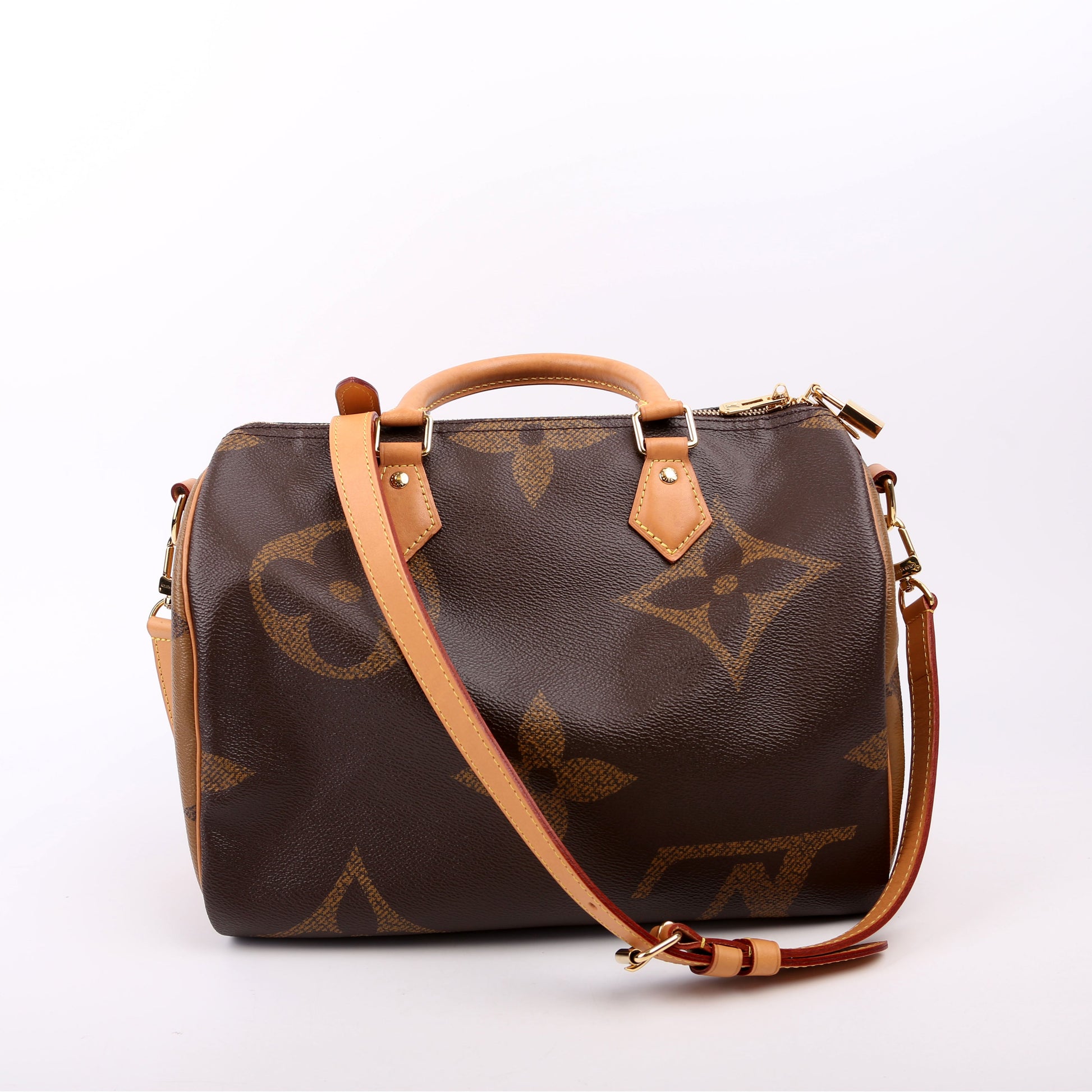 Louis Vuitton Speedy 30 Bandouliere Giant Reversed Monogram