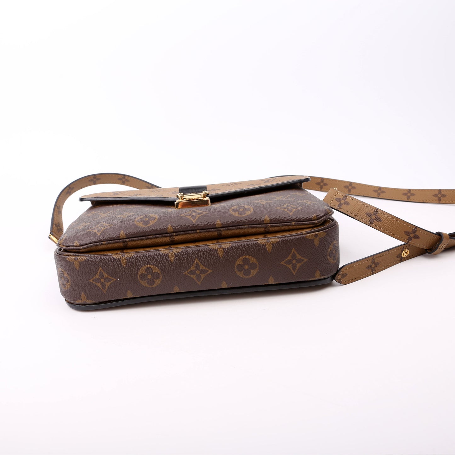 Louis Vuitton Pochette Metis Reverse Monogram Black