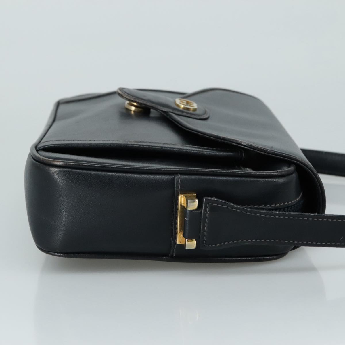 Gucci Leather Shoulder Bag