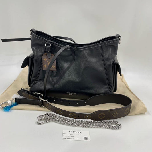 Louis Vuitton CarryAll Cargo Vibe PM Small Lambskin Leather So Black Shoulder Bag