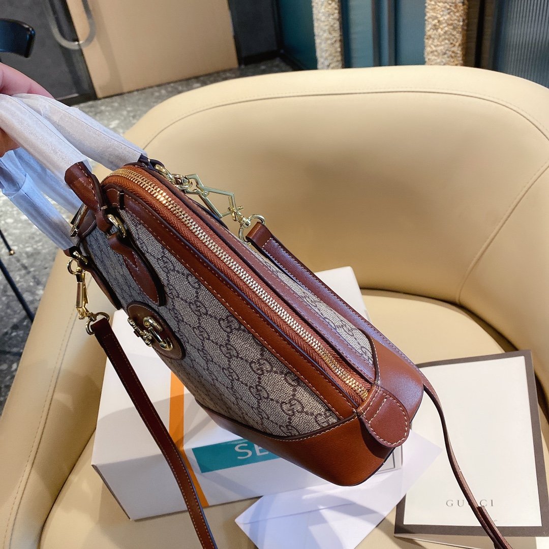 Gucci Arrival Handbag Style 32