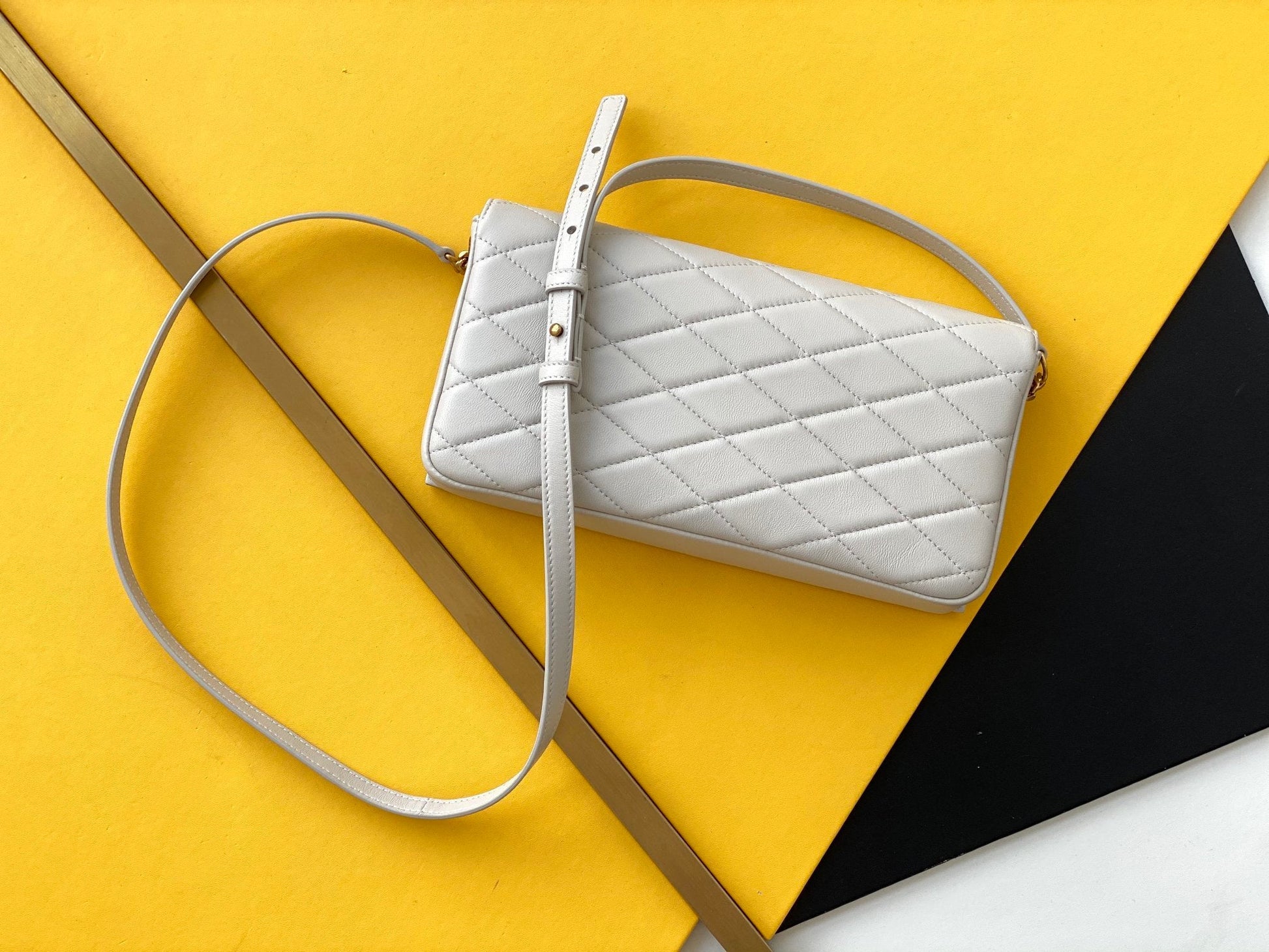 Yves Saint Laurent Kate Chain Bag White