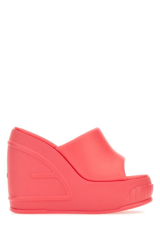 Fendi Woman Pink Nappa Leather Sfilata Mules