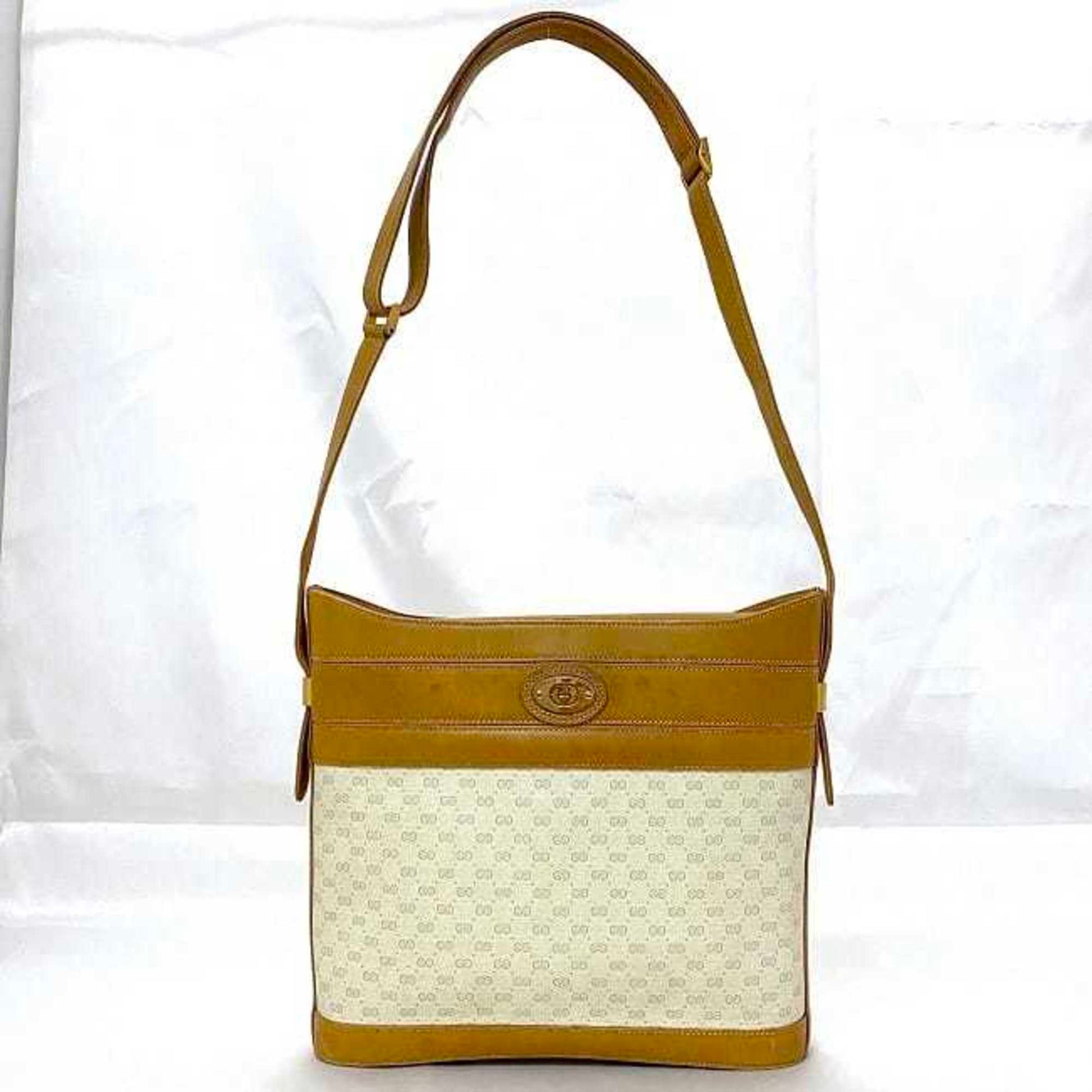 Gucci Leather Shoulder Bag