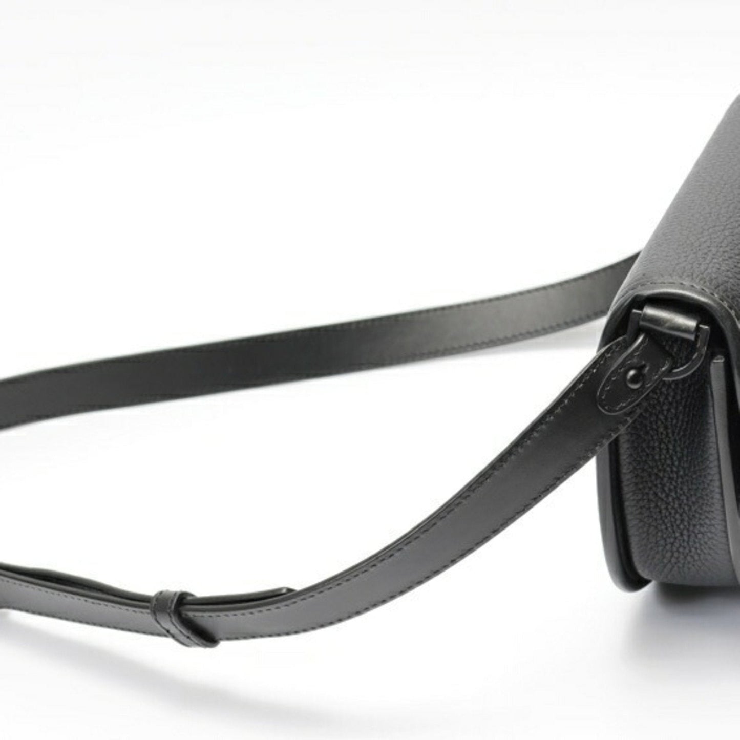 Christian Dior Black Leather Shoulder Bag ()