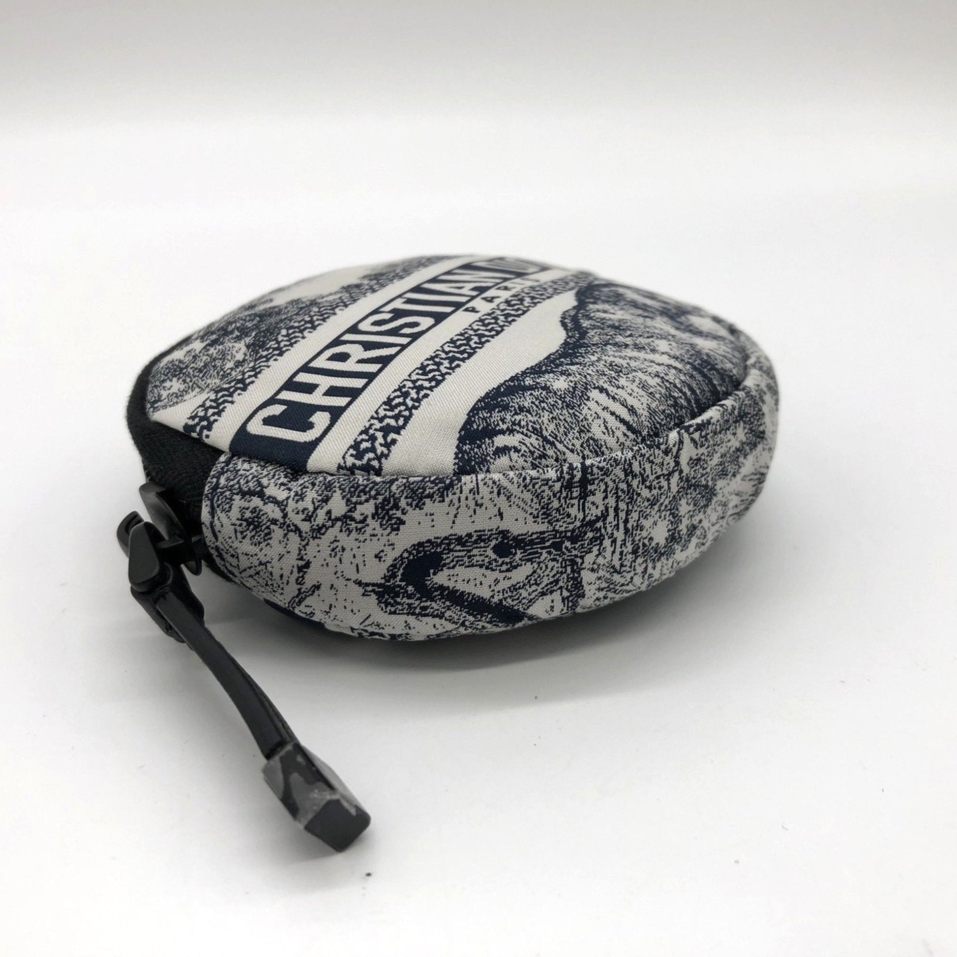 Christian Dior White Fabric Pouch ()