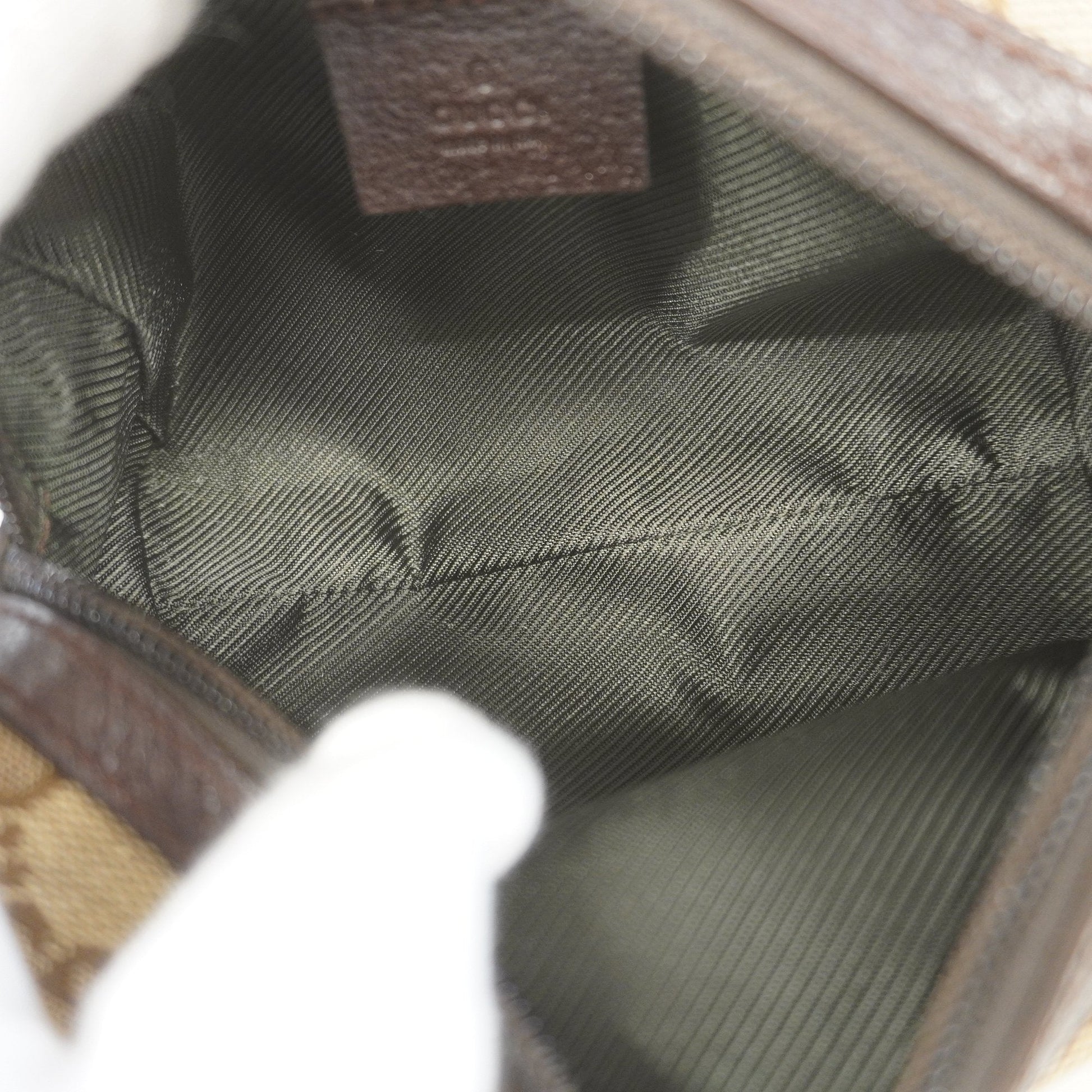 Gucci Canvas Clutch Style 2