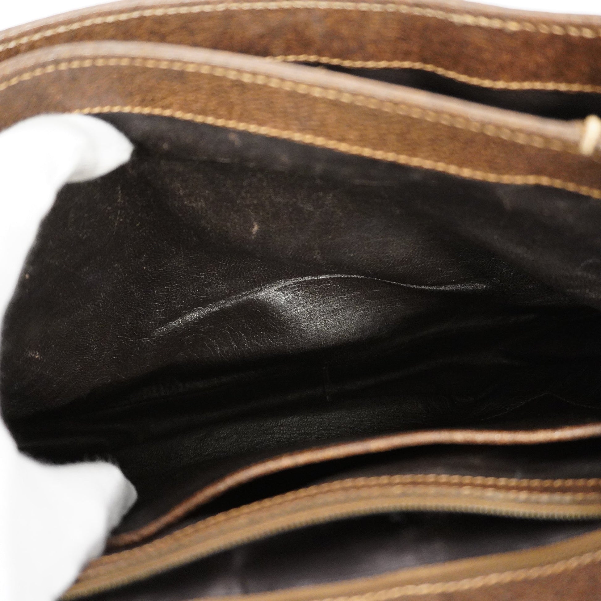 Gucci Leather Shoulder Bag