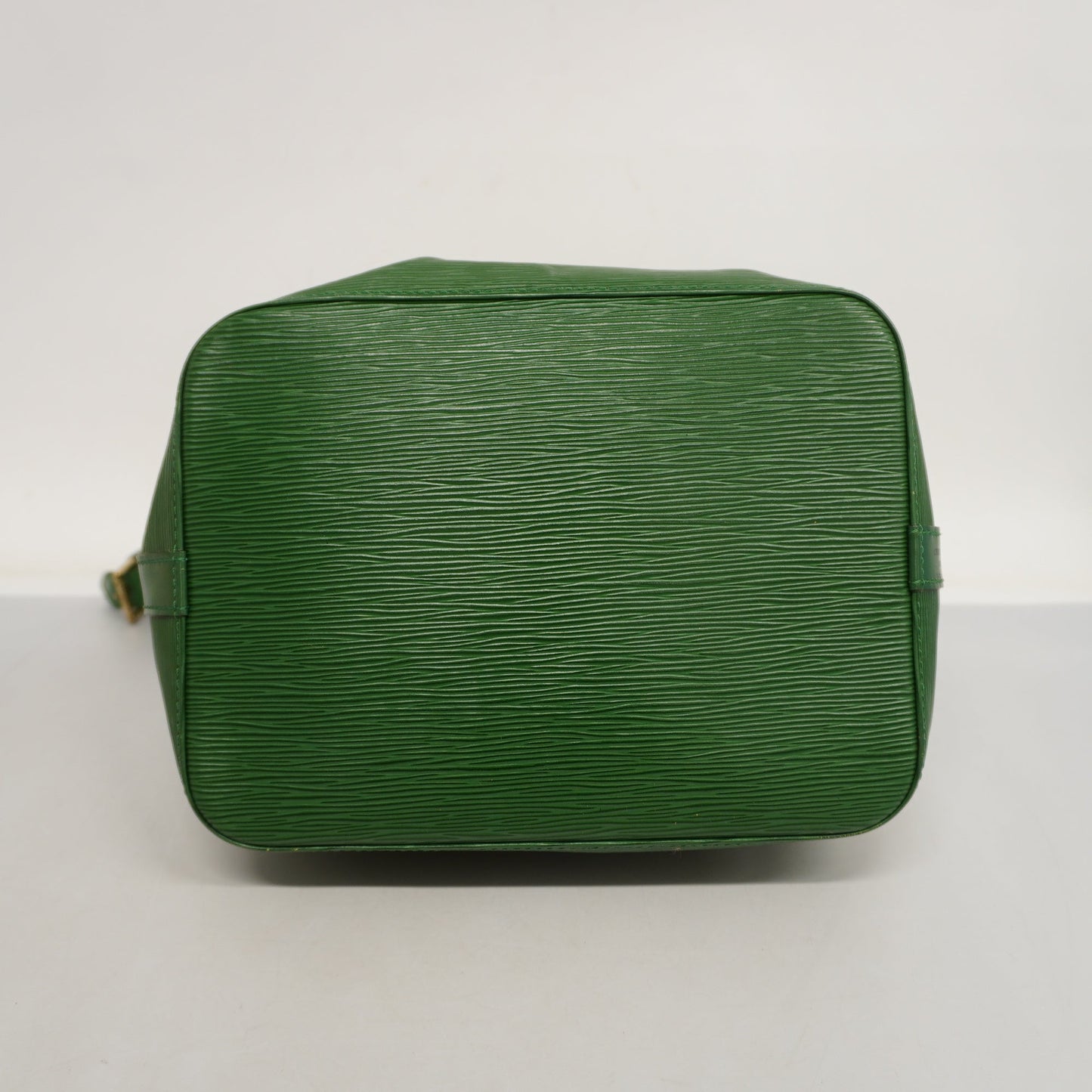 LOUIS VUITTON Epi Petit Noe M44104 Women's Shoulder Bag Borneo Green