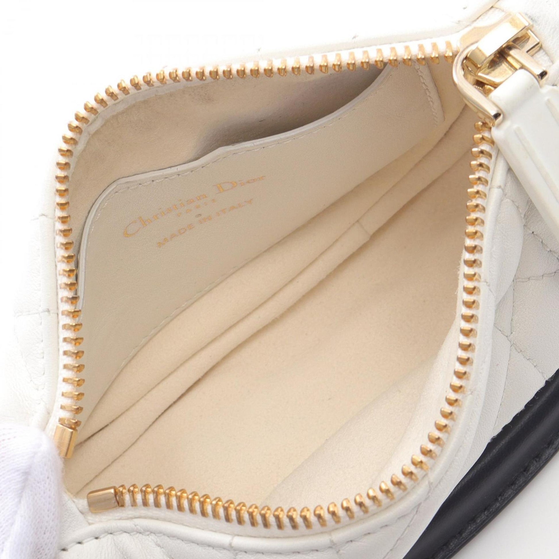 Christian Dior Navy White Leather Shoulder Bag ()