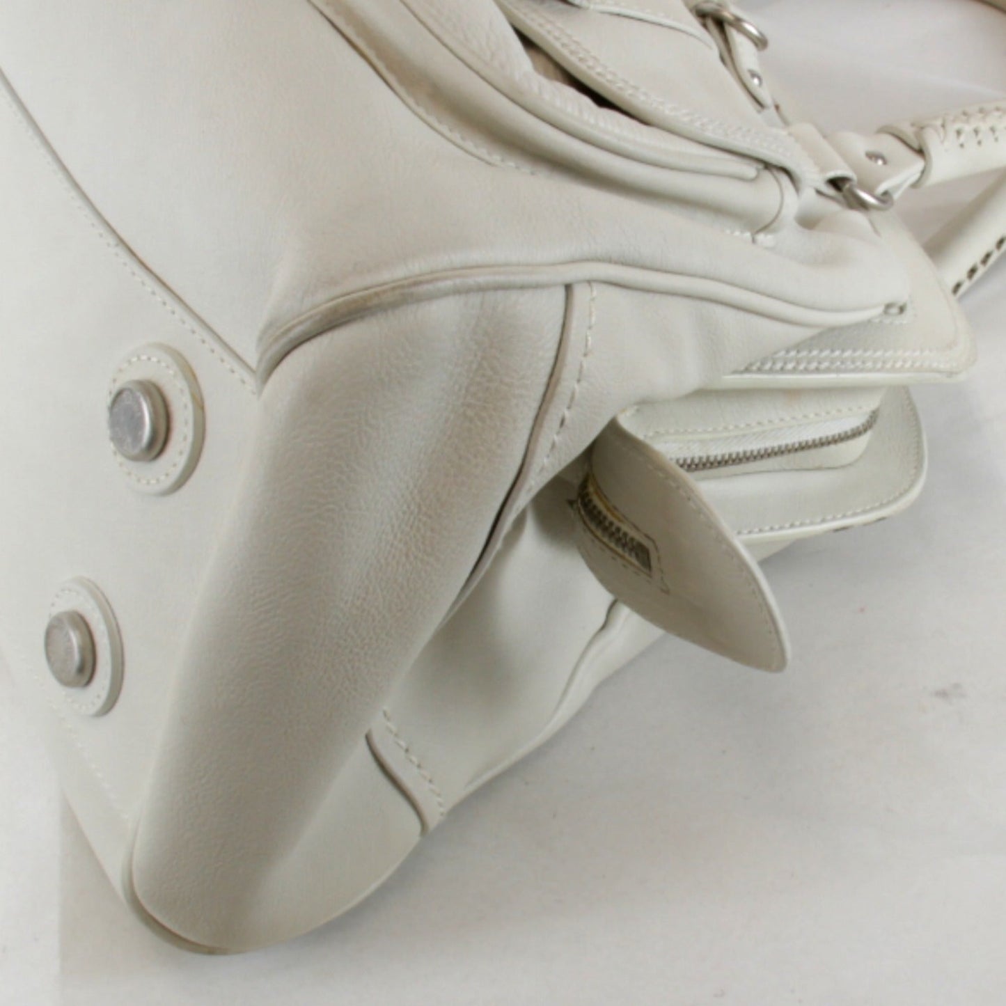 Christian Dior White Leather Handbag ()