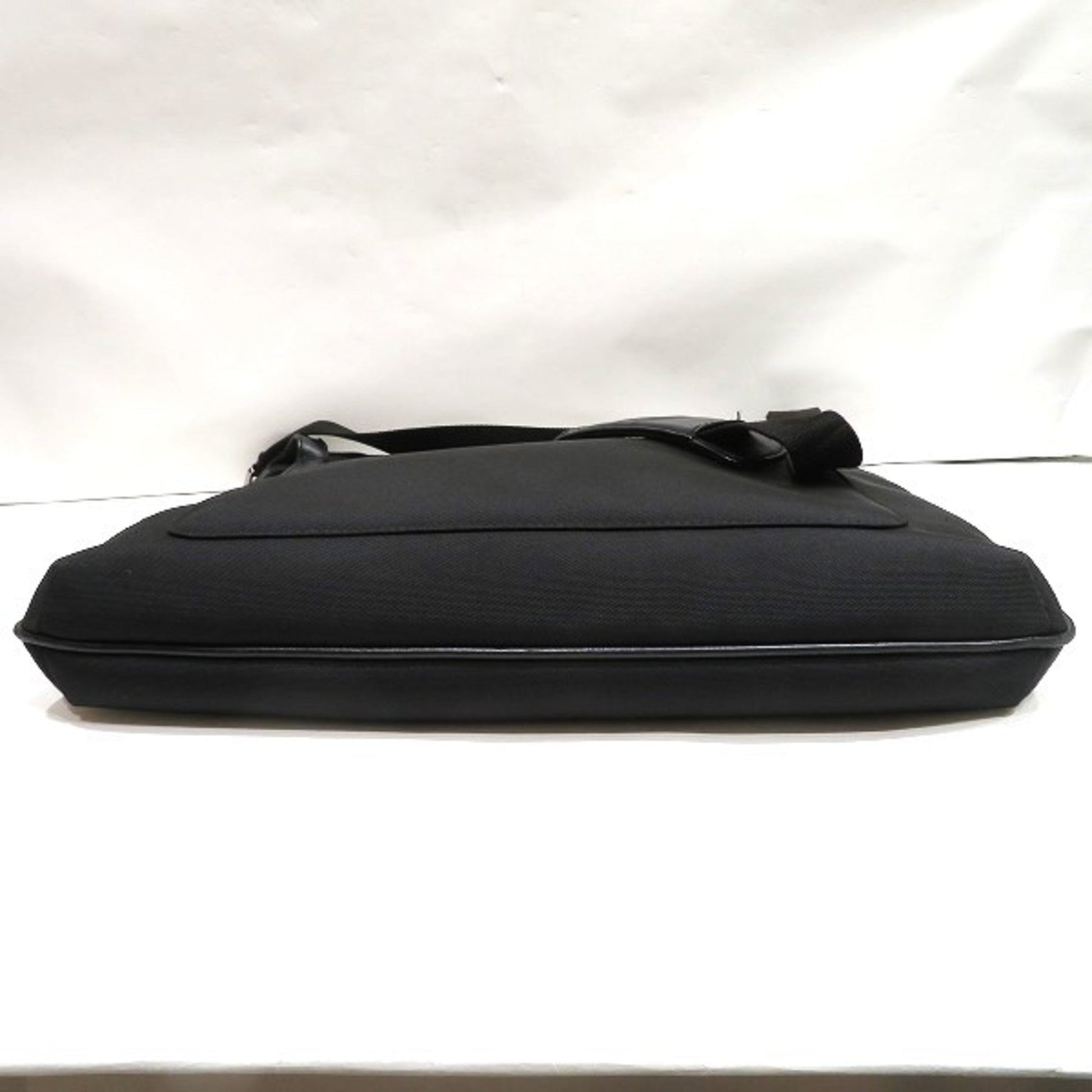 Gucci Leather Canvas Shoulder Bag