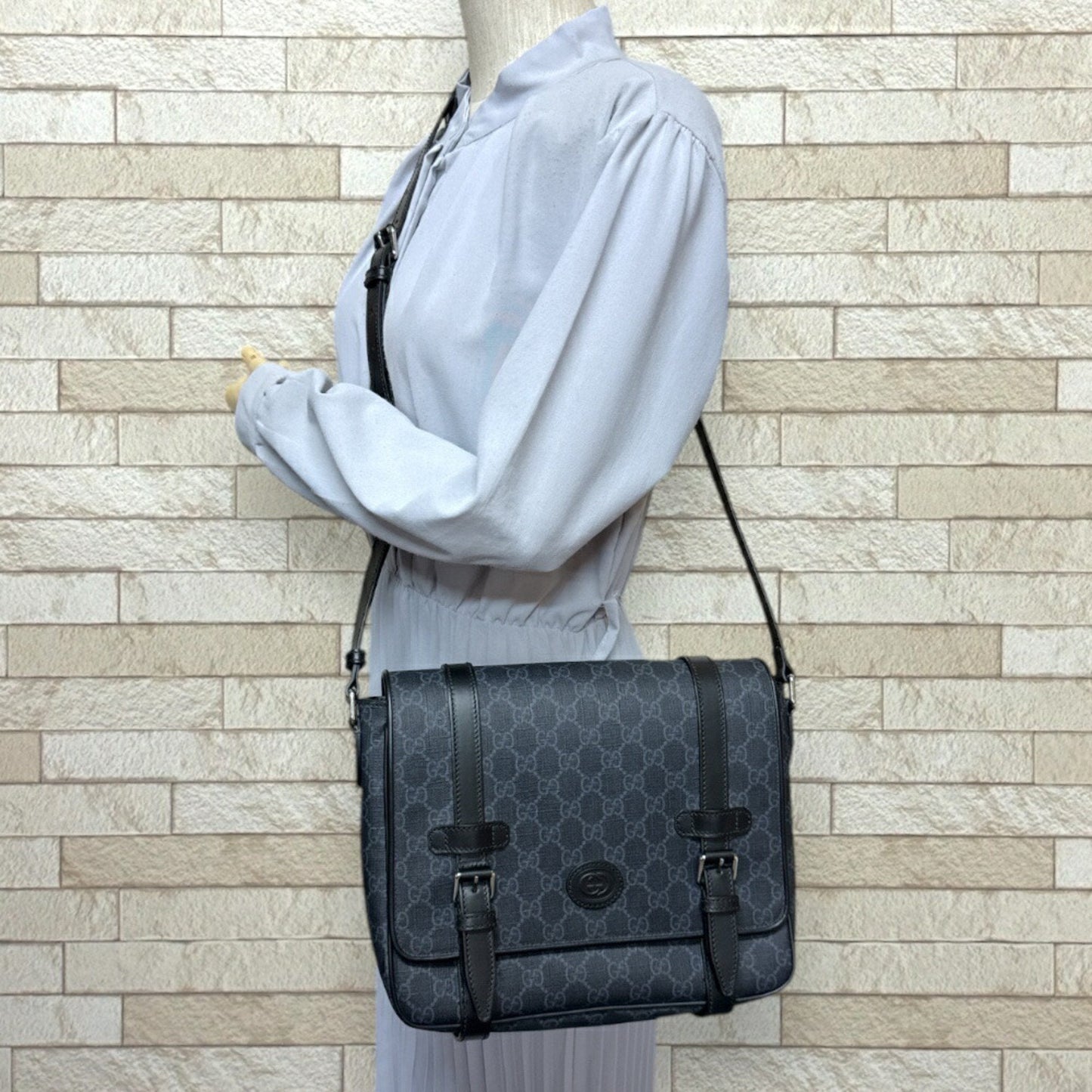 Gucci Canvas Shoulder Bag
