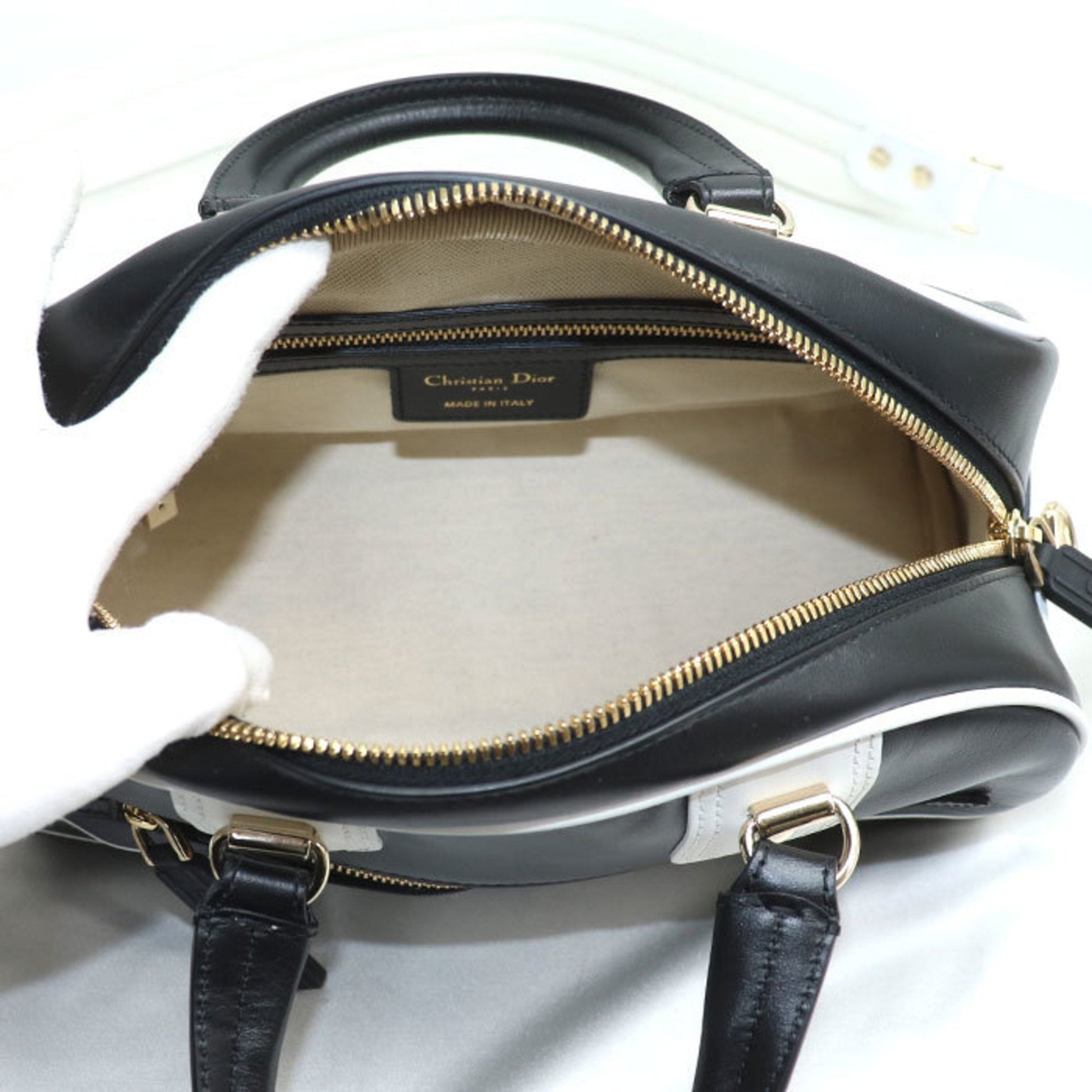 Christian Dior Black White Leather Shoulder Bag ()