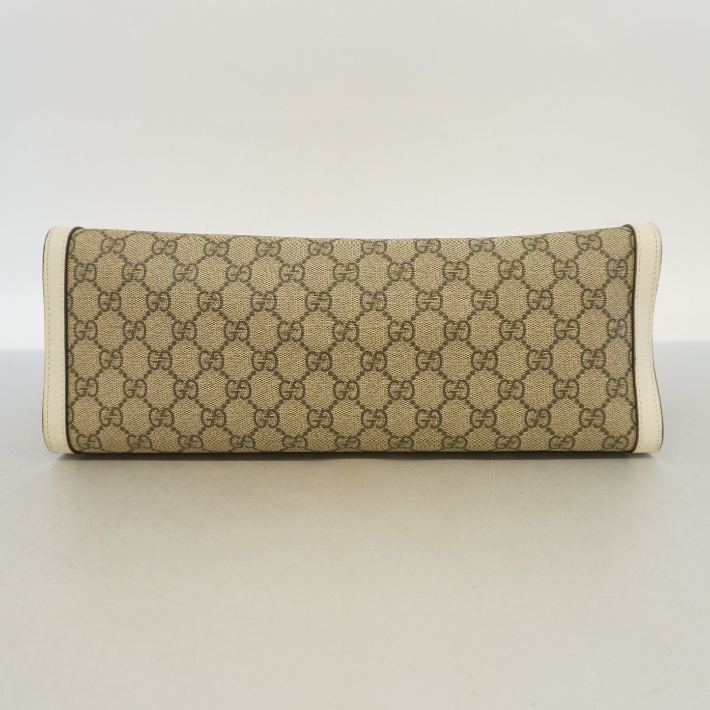 Gucci GG Supreme Shoulder Bag Style 1