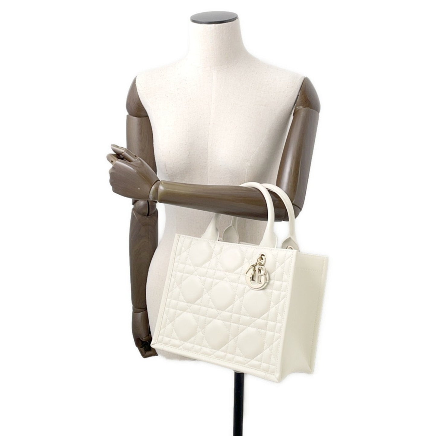 Christian Dior White Leather Handbag ()