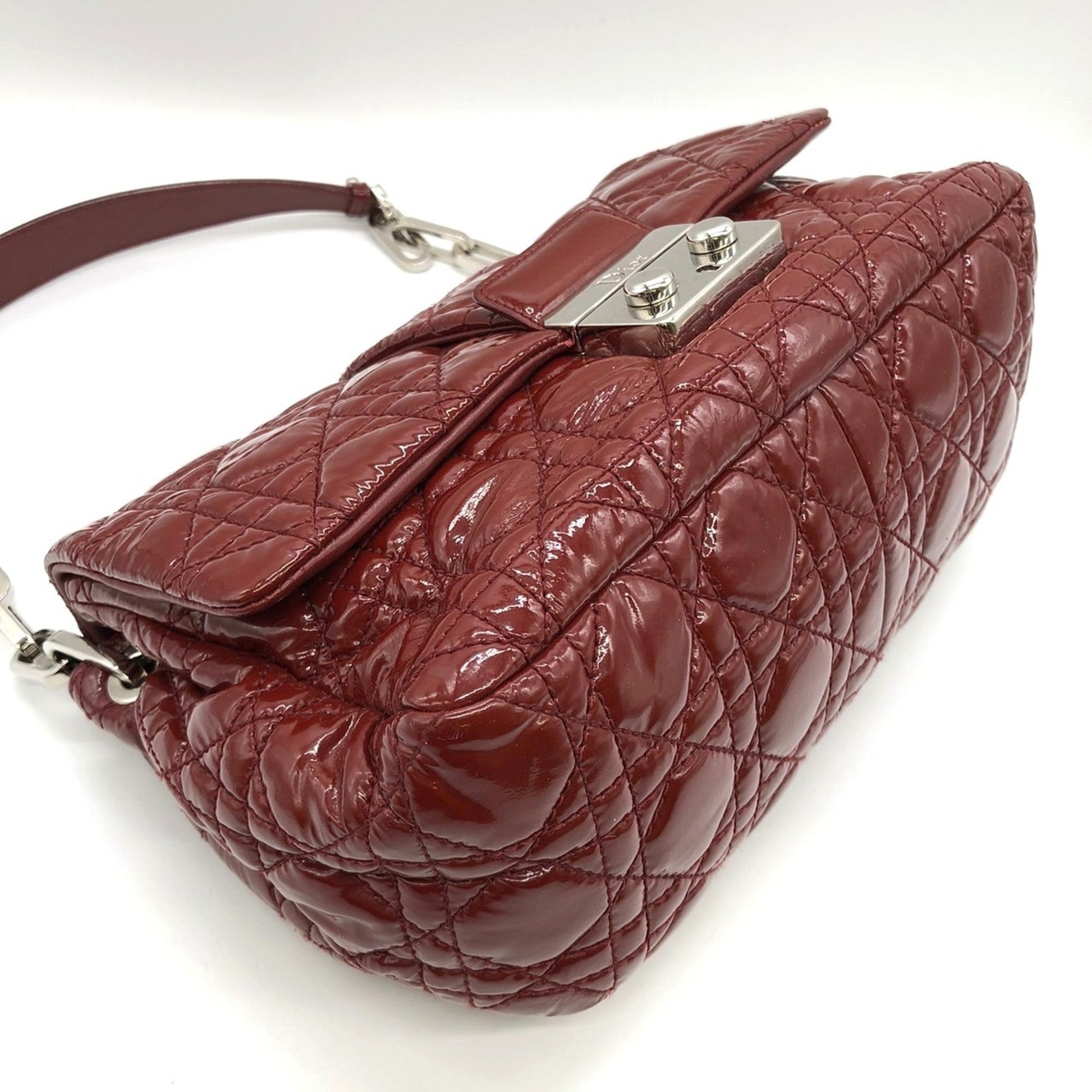 Christian Dior Red Color Handbag Shoulder Bag ()