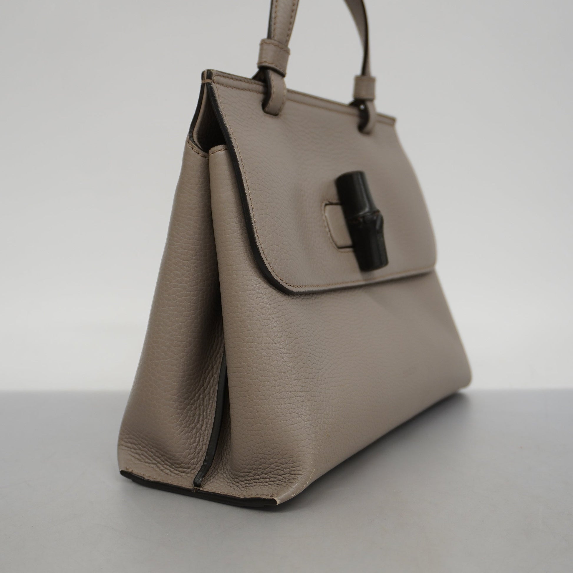 Gucci Leather Shoulder Bag
