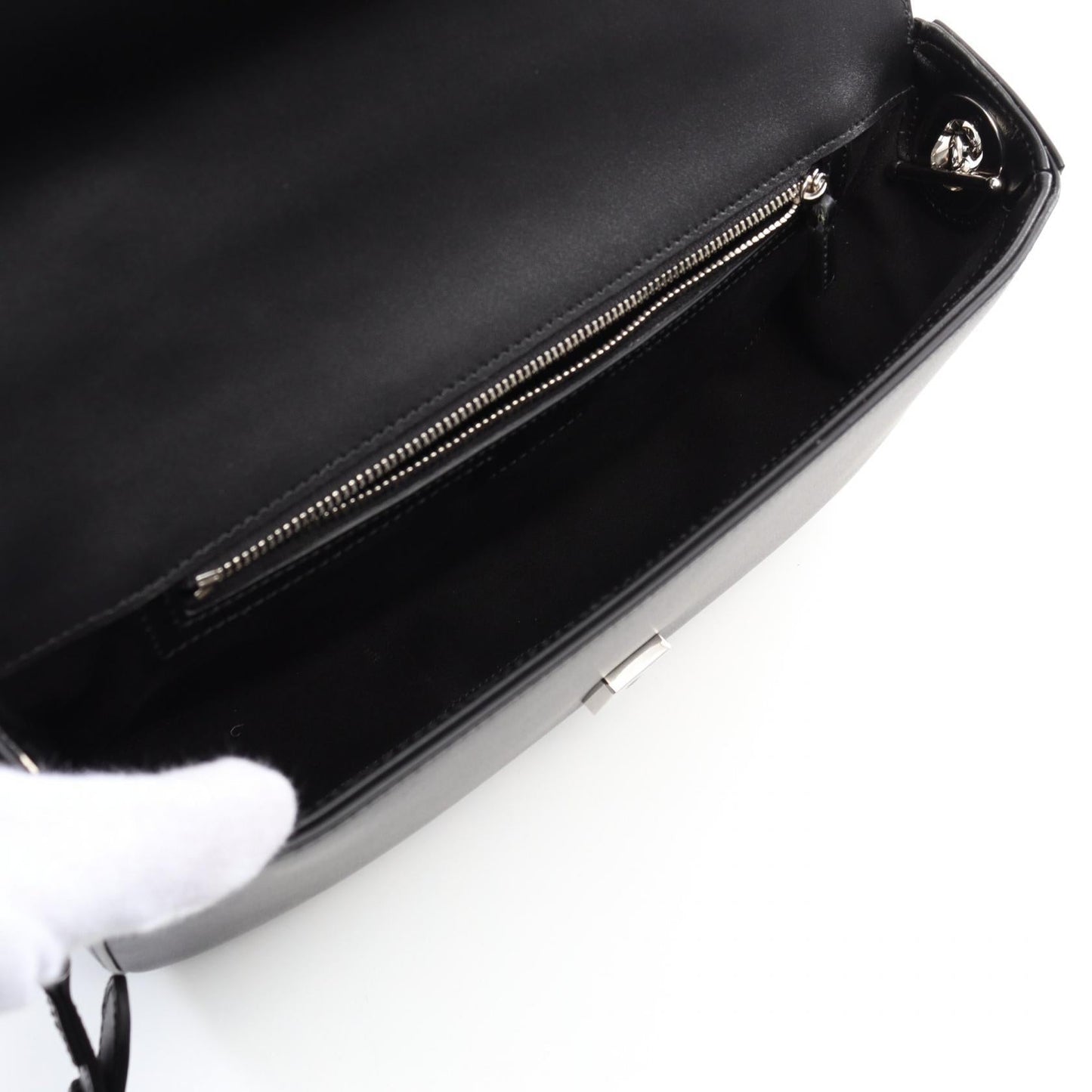 Gucci Double G Leather Shoulder Bag
