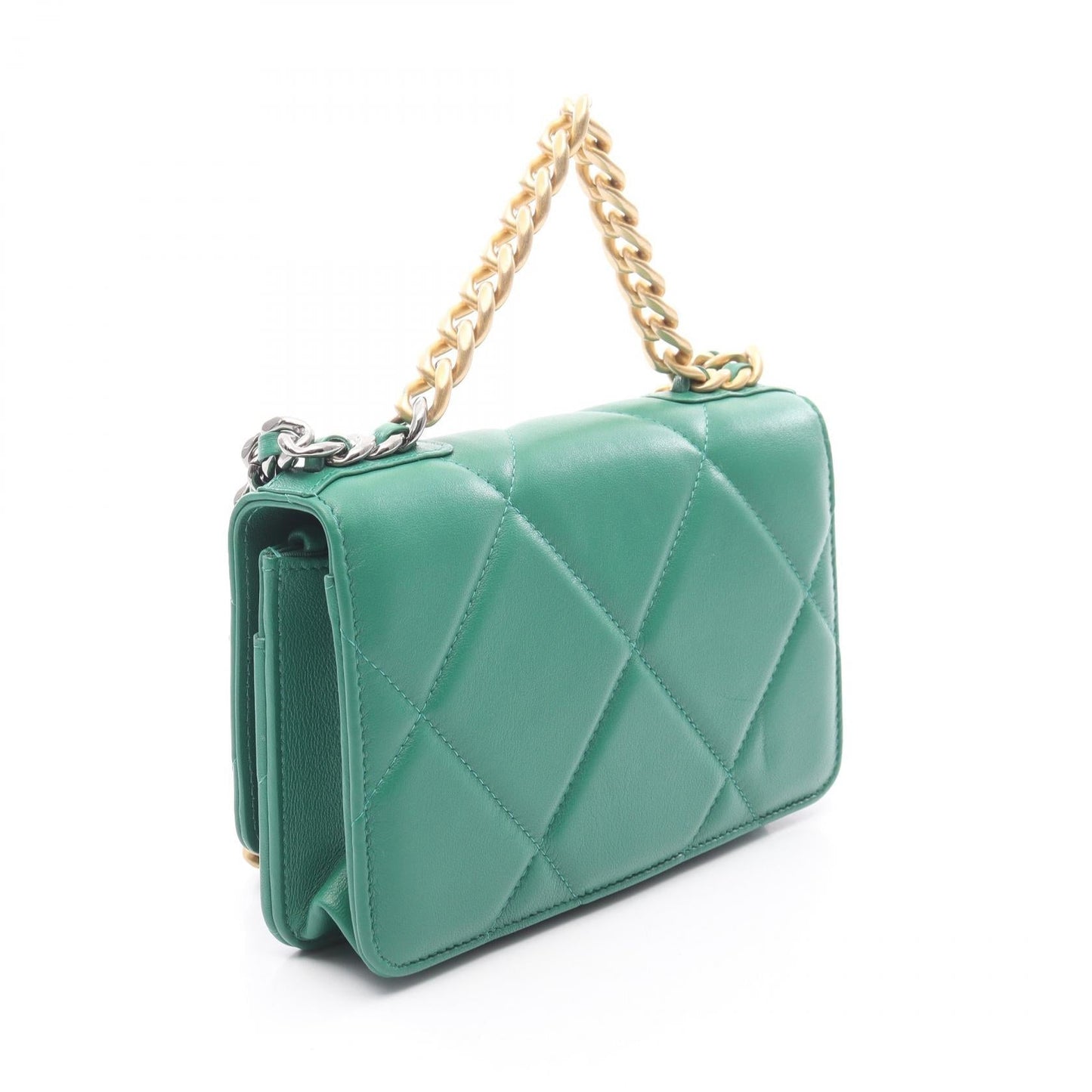 Chanel 19 MatelassÃ© Lambskin Shoulder Bag