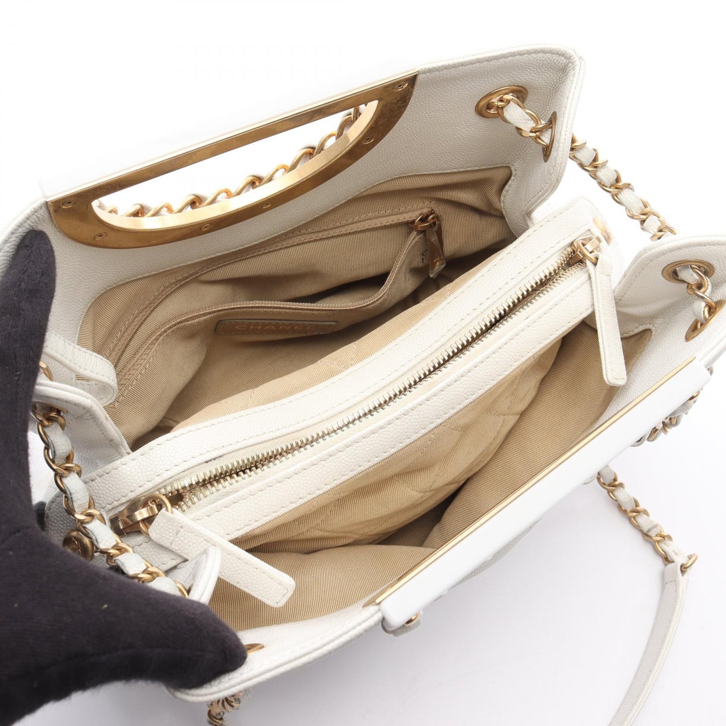 Chanel MatelassÃ© Grained Calfskin Shoulder Bag
