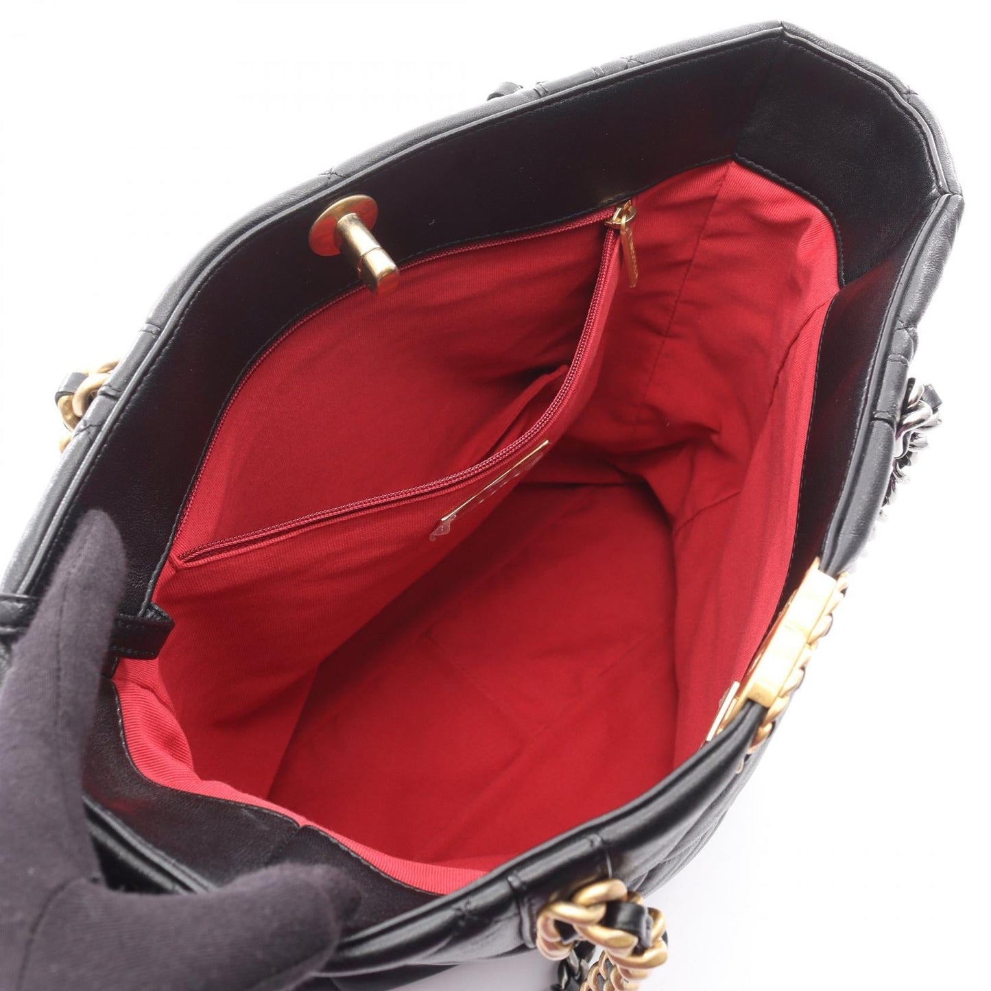 Chanel 19 MatelassÃ© Lambskin Shoulder Bag