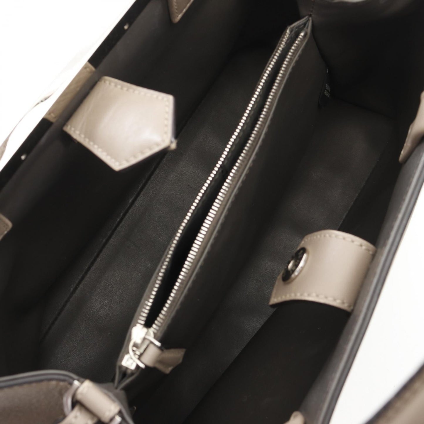 Fendi PETITE 2JOURS Leather Handbag