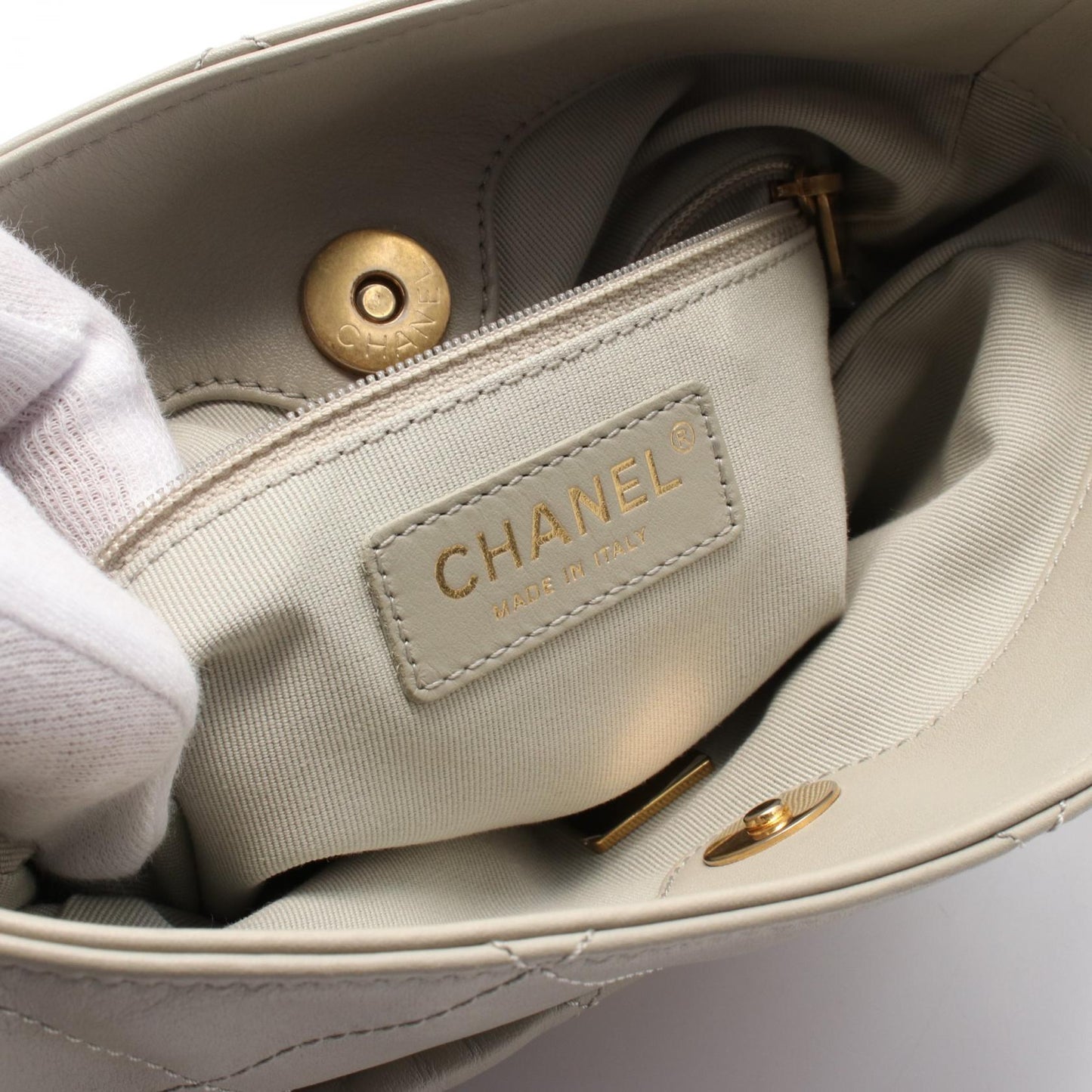 Chanel MatelassÃ© Leather Shoulder Bag