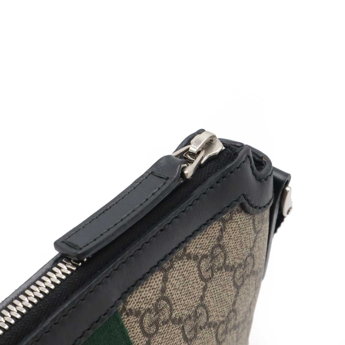 Gucci GG Supreme Shoulder Bag