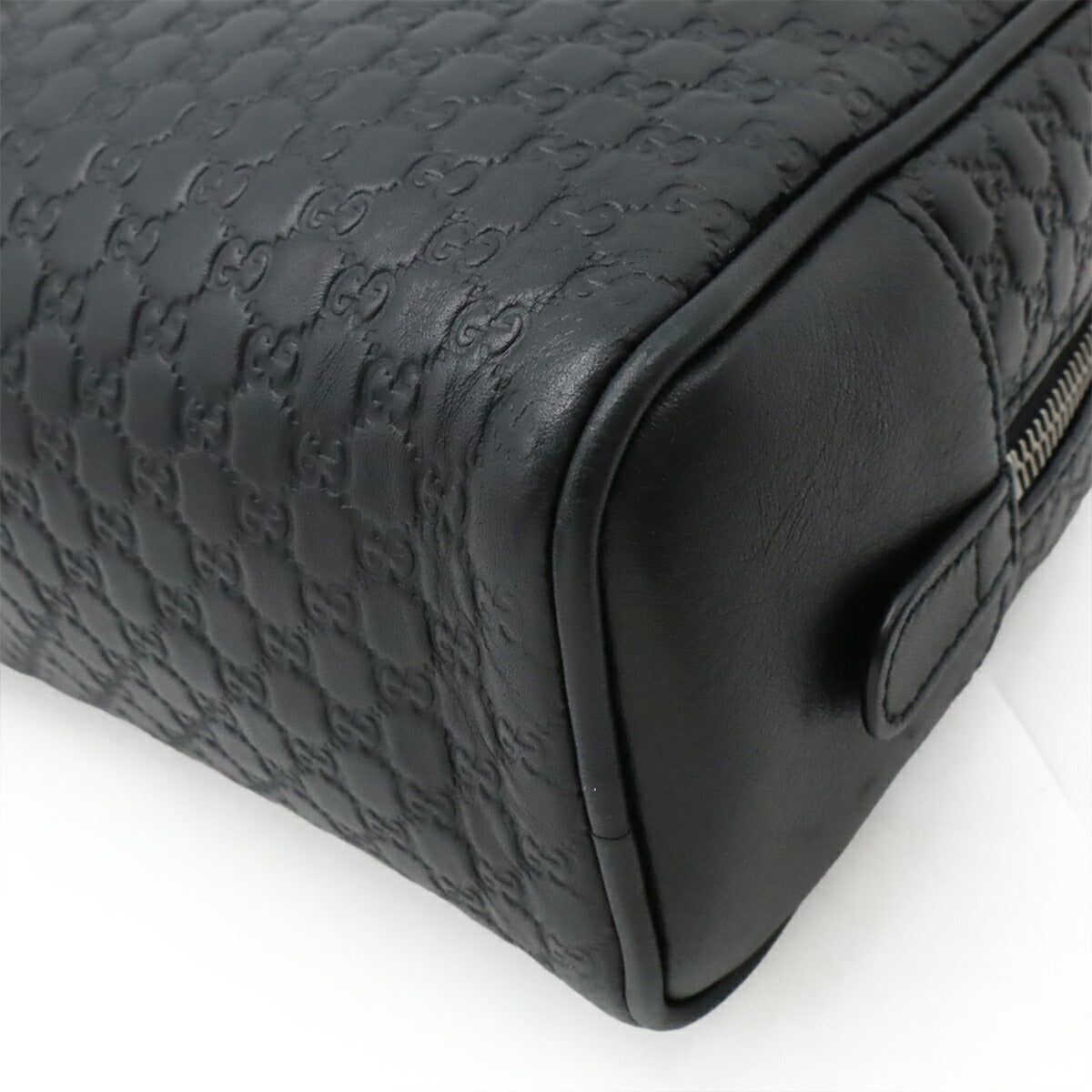 Gucci Microguccissima Leather Clutch Bag